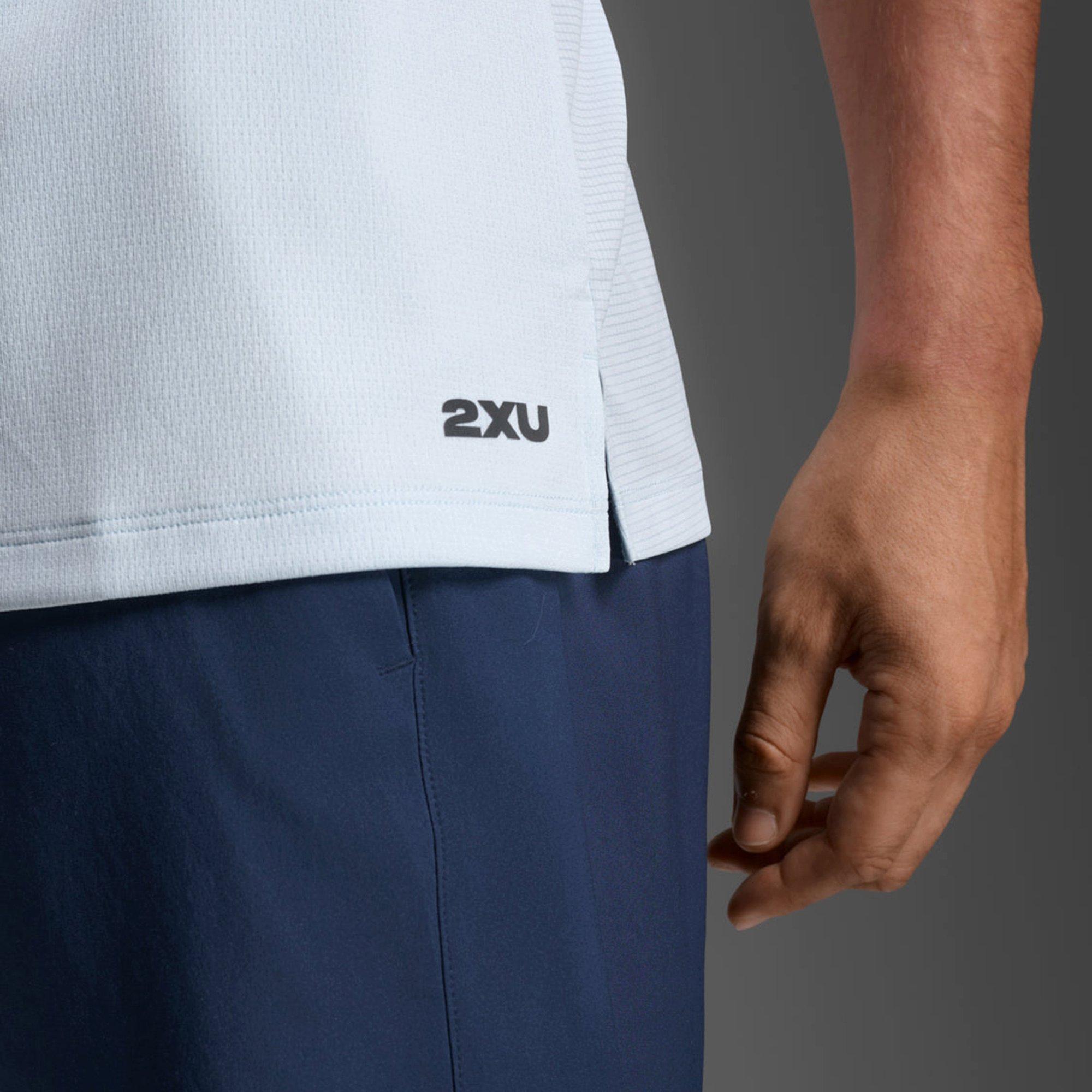 Moonstone/Blk - 2XU - Aero Mesh Tank Sn63 - 4