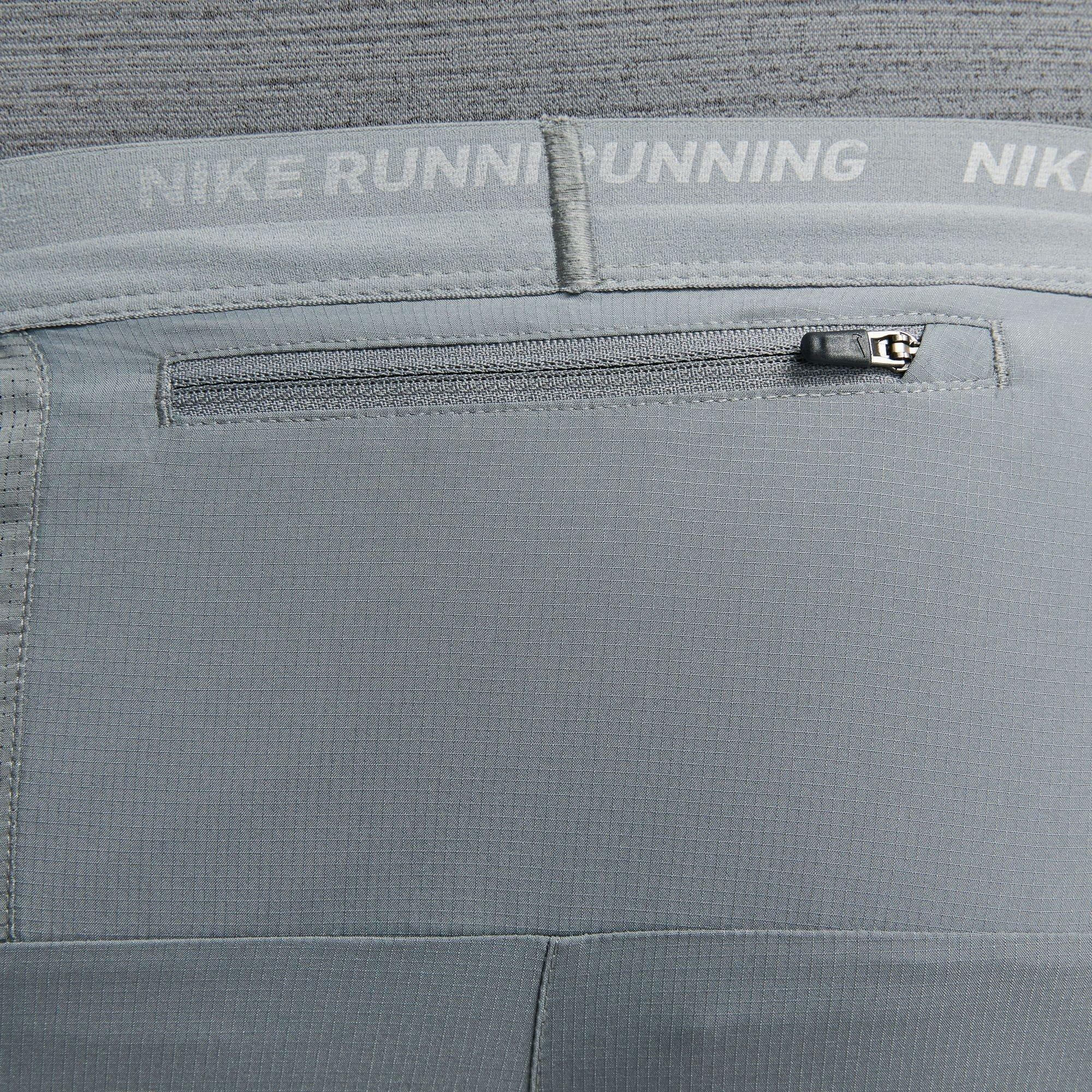 Gris humo - Nike - Stride Men's Dri-FIT 5 Brief-Lined Running Shorts - 12