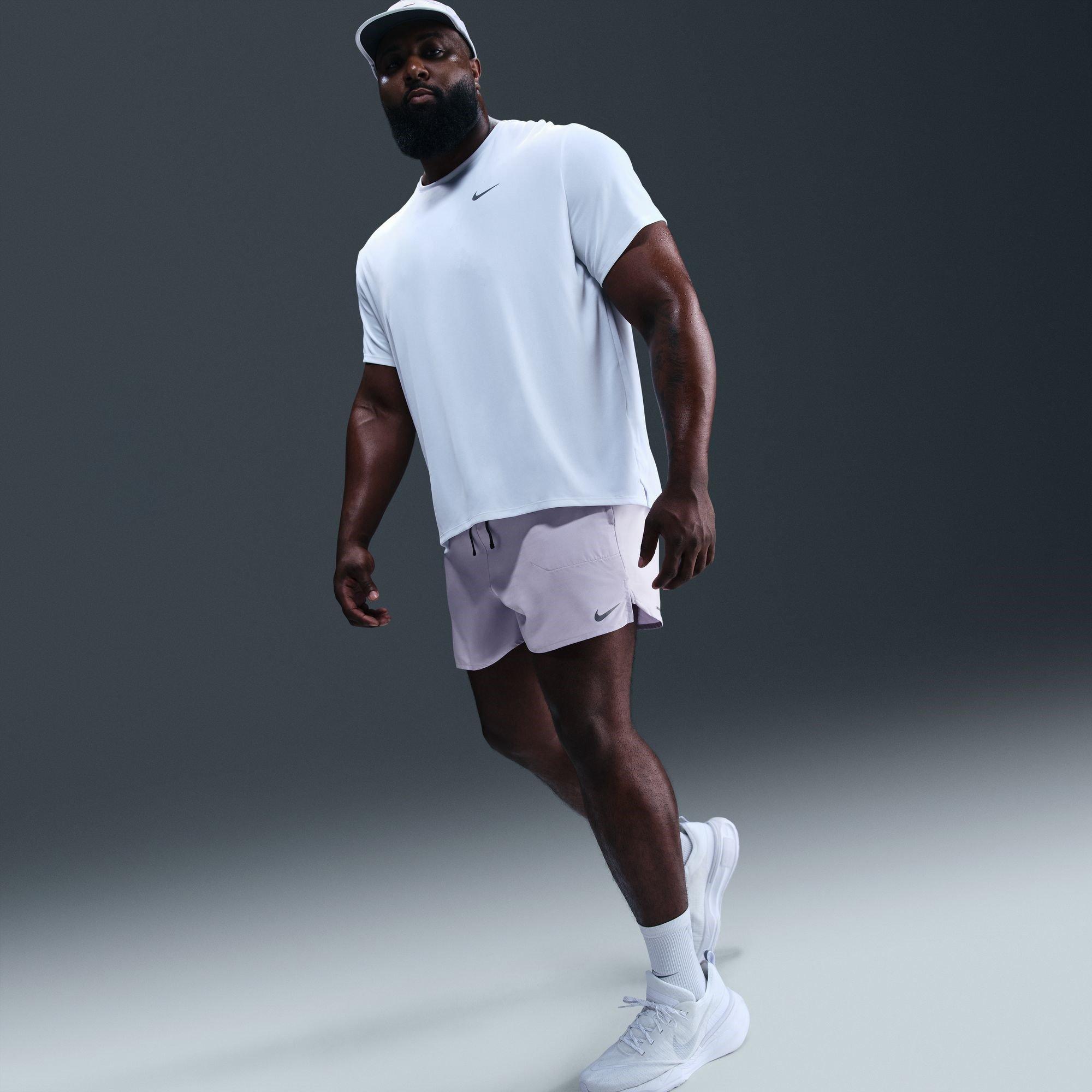 Hydrngs/Blk - Nike - Stride Men's Dri-FIT 5 Brief-Lined Running Shorts - 16