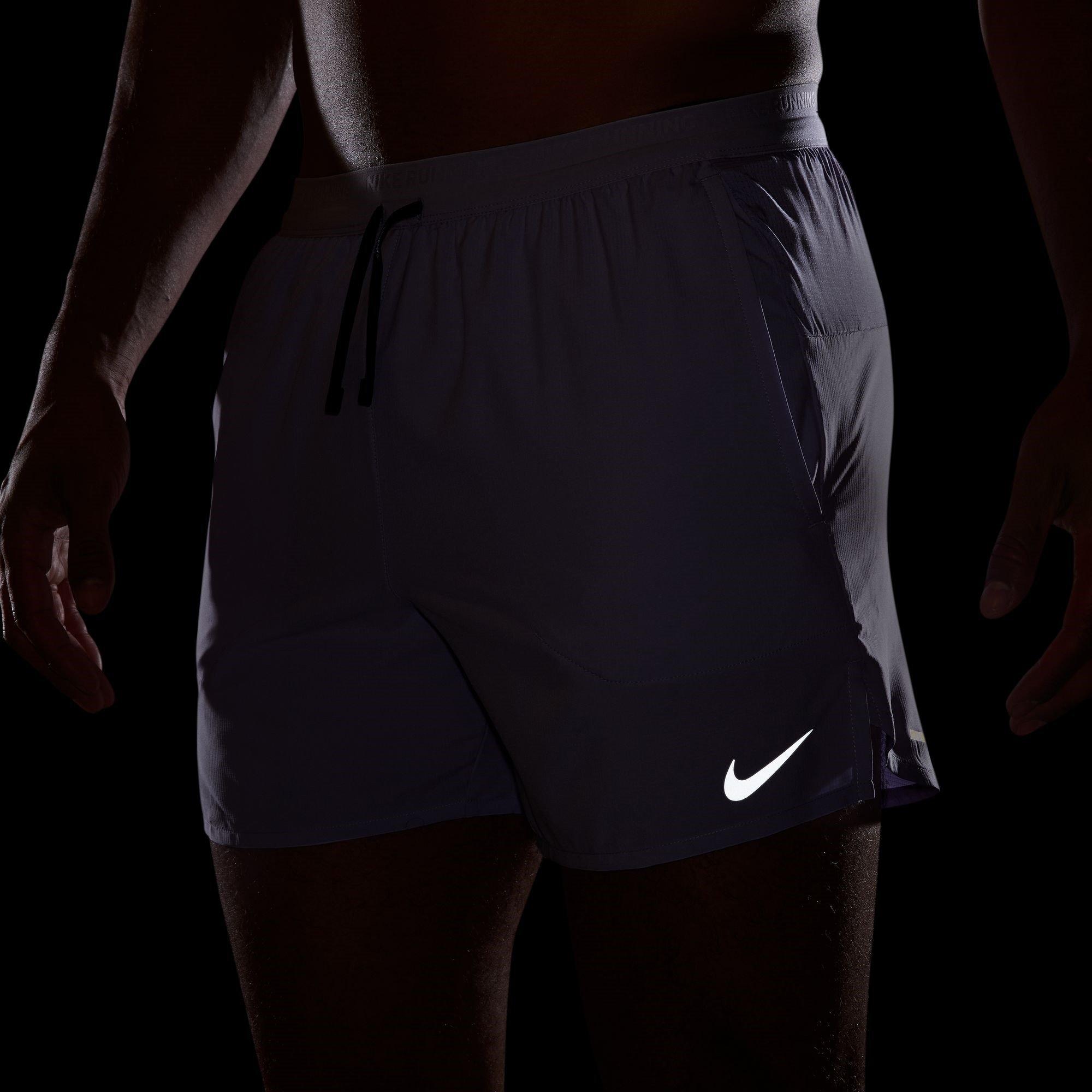 Hydrngs/Blk - Nike - Stride Men's Dri-FIT 5 Brief-Lined Running Shorts - 6
