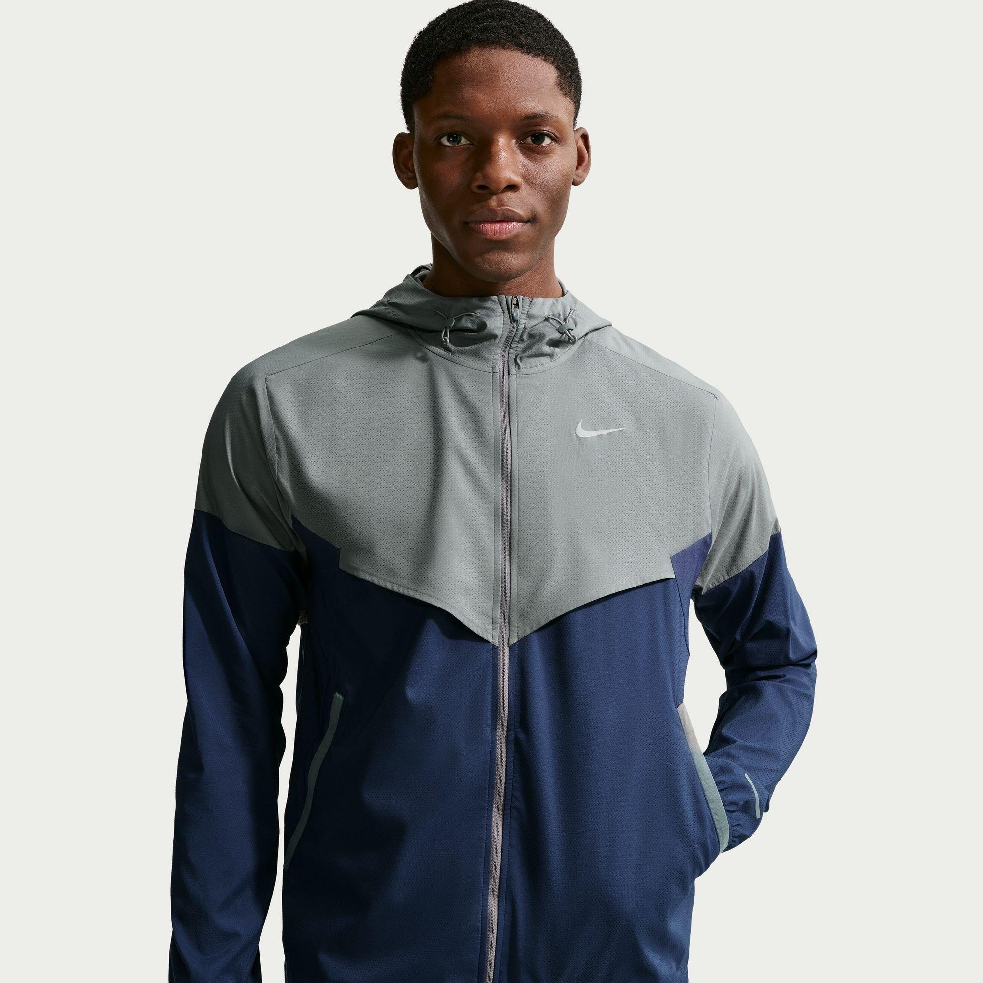 Nike Men's Windrun Jacket - Smoke Grey/Navy - M