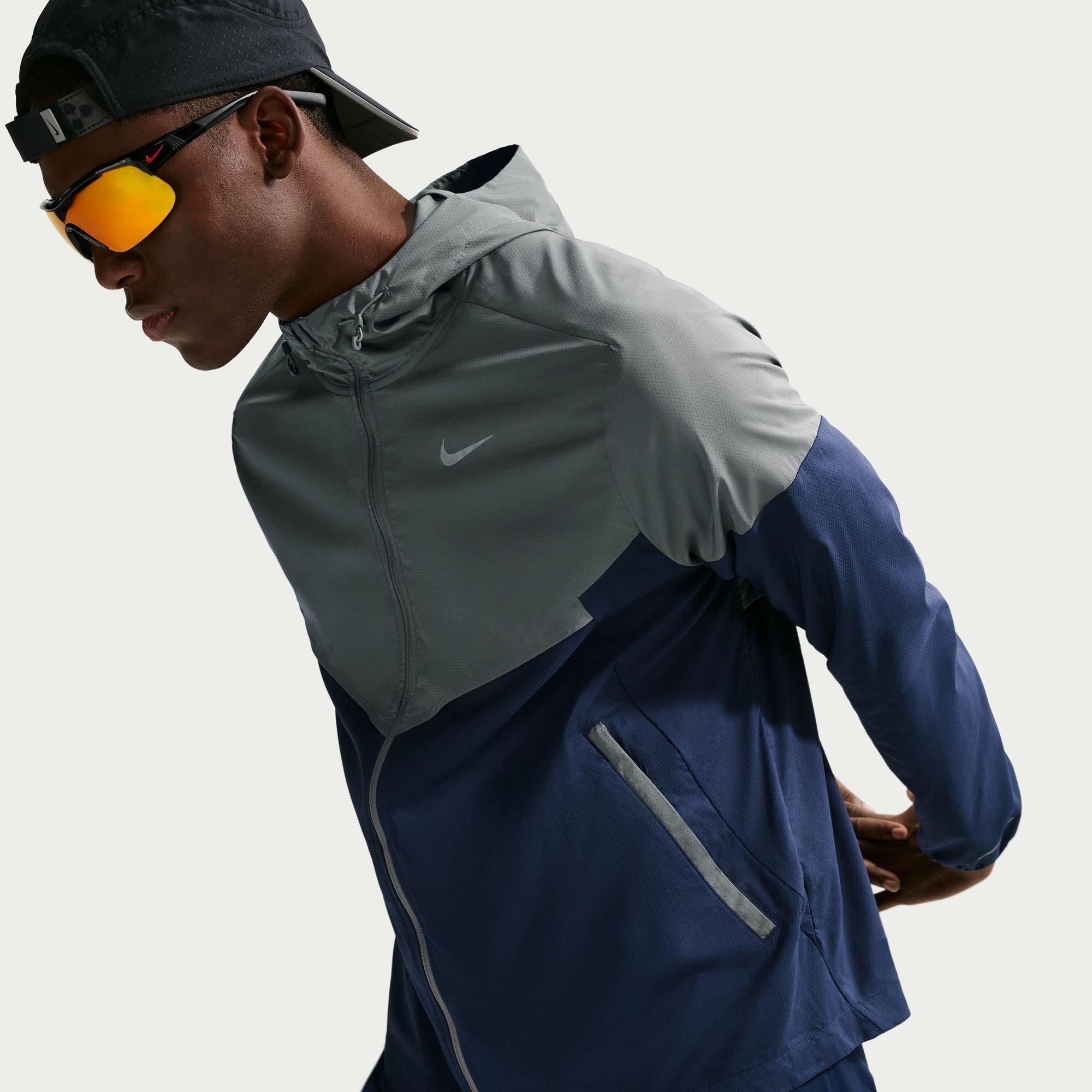 Smoke Grey/Navy - Nike - Mens Nike Windrun Jacket - 3