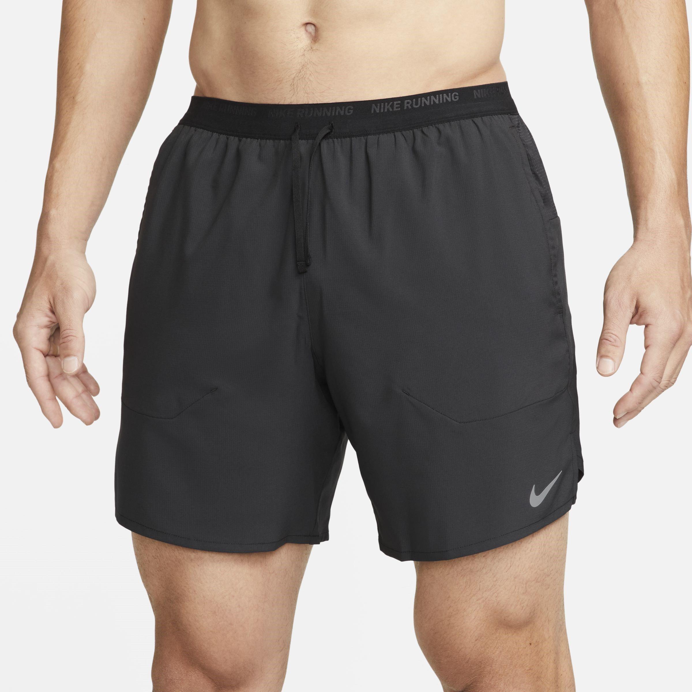 Blk/Blk/Silv - Nike - Stride 7In Short - 1