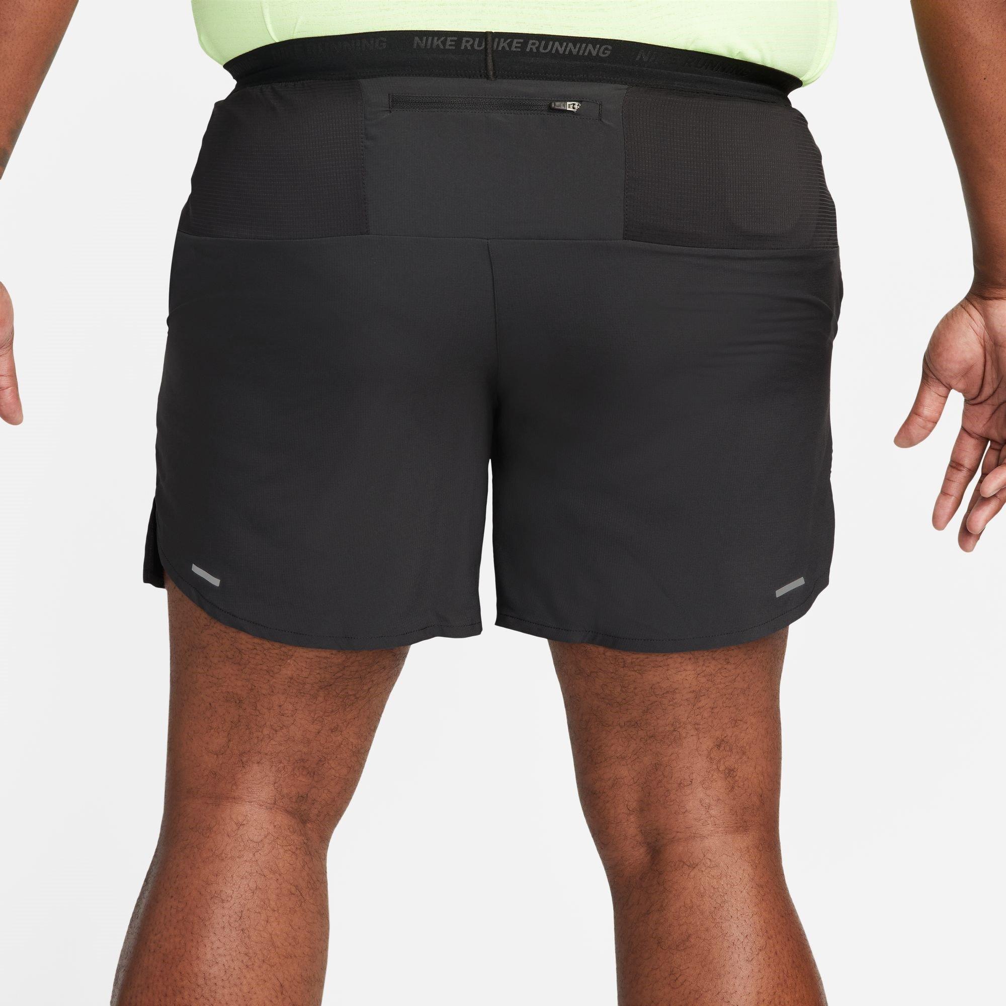 Schwarz/Schwarz/Silber - Nike - Stride 7In Short - 12