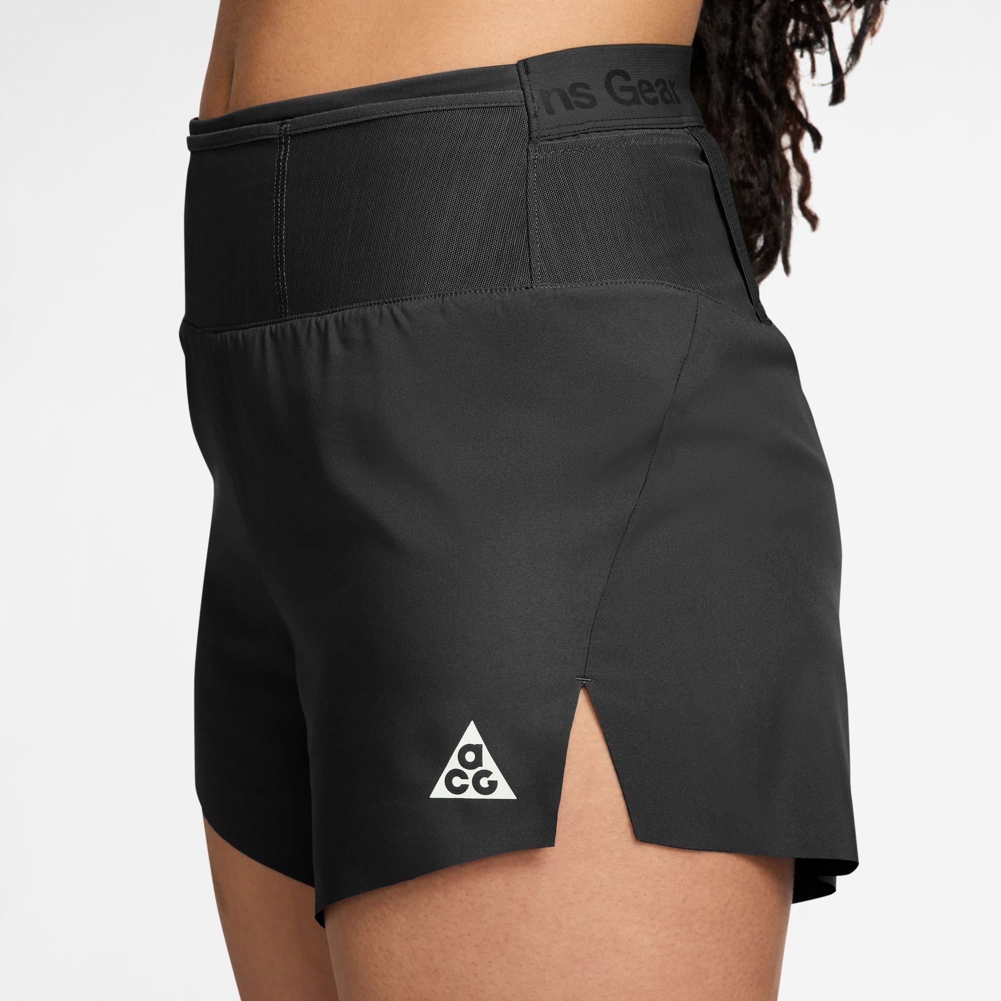 Preto/Branco - Nike - Women's Performance Running Shorts - 3