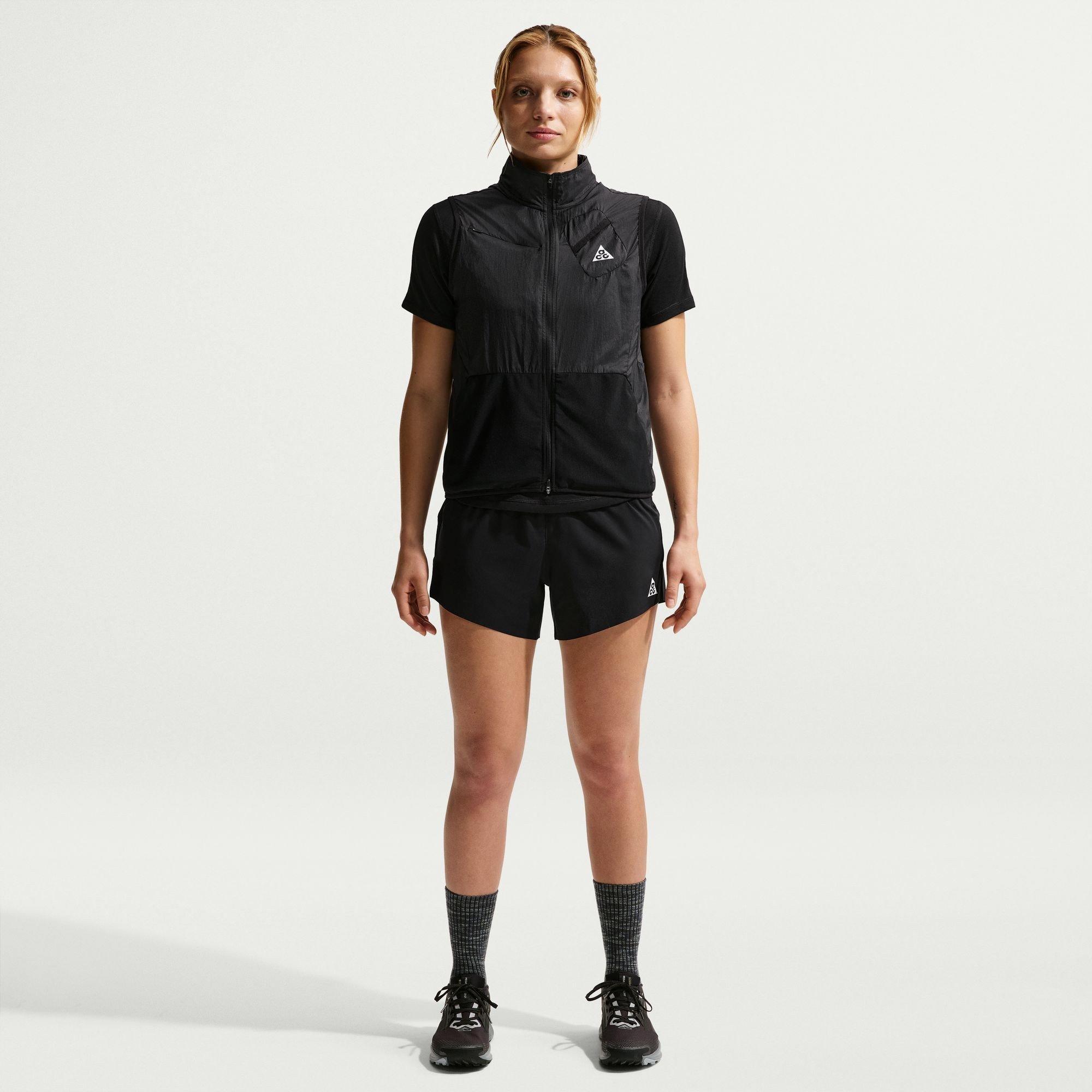 Preto/Branco - Nike - Women's Performance Running Shorts - 7