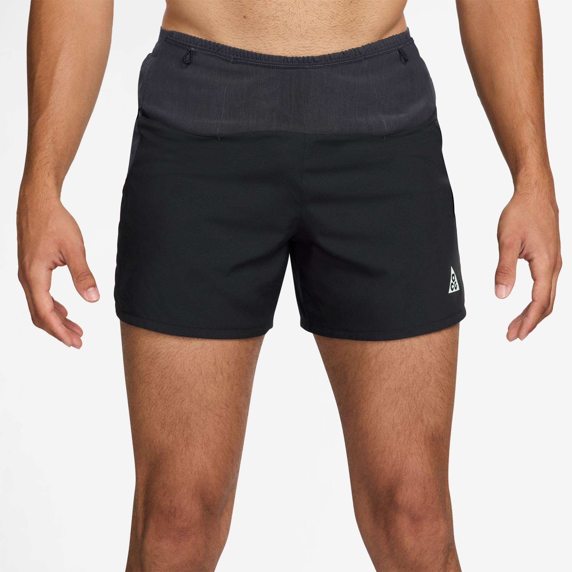мъжко 's ACG 5 in Running Shorts