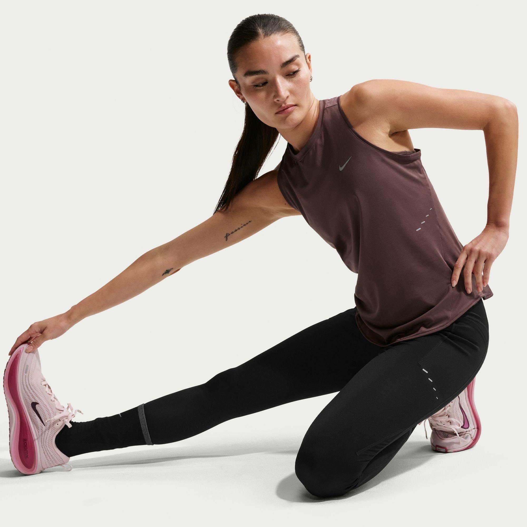 Tattoo - Nike - Swift Tank Top Ld61 - 3