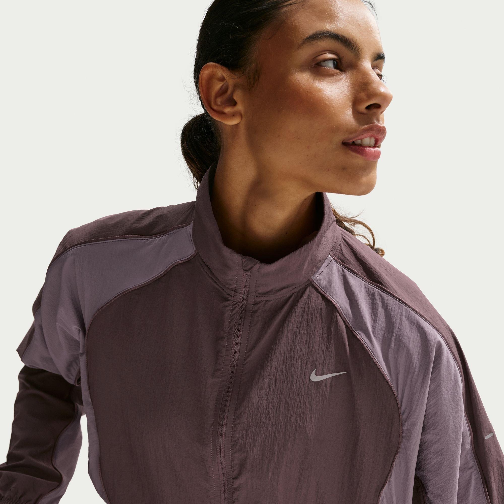 Tatuaje/Violeta - Nike - Swift Womens Repel Packable Running Jacket - 4