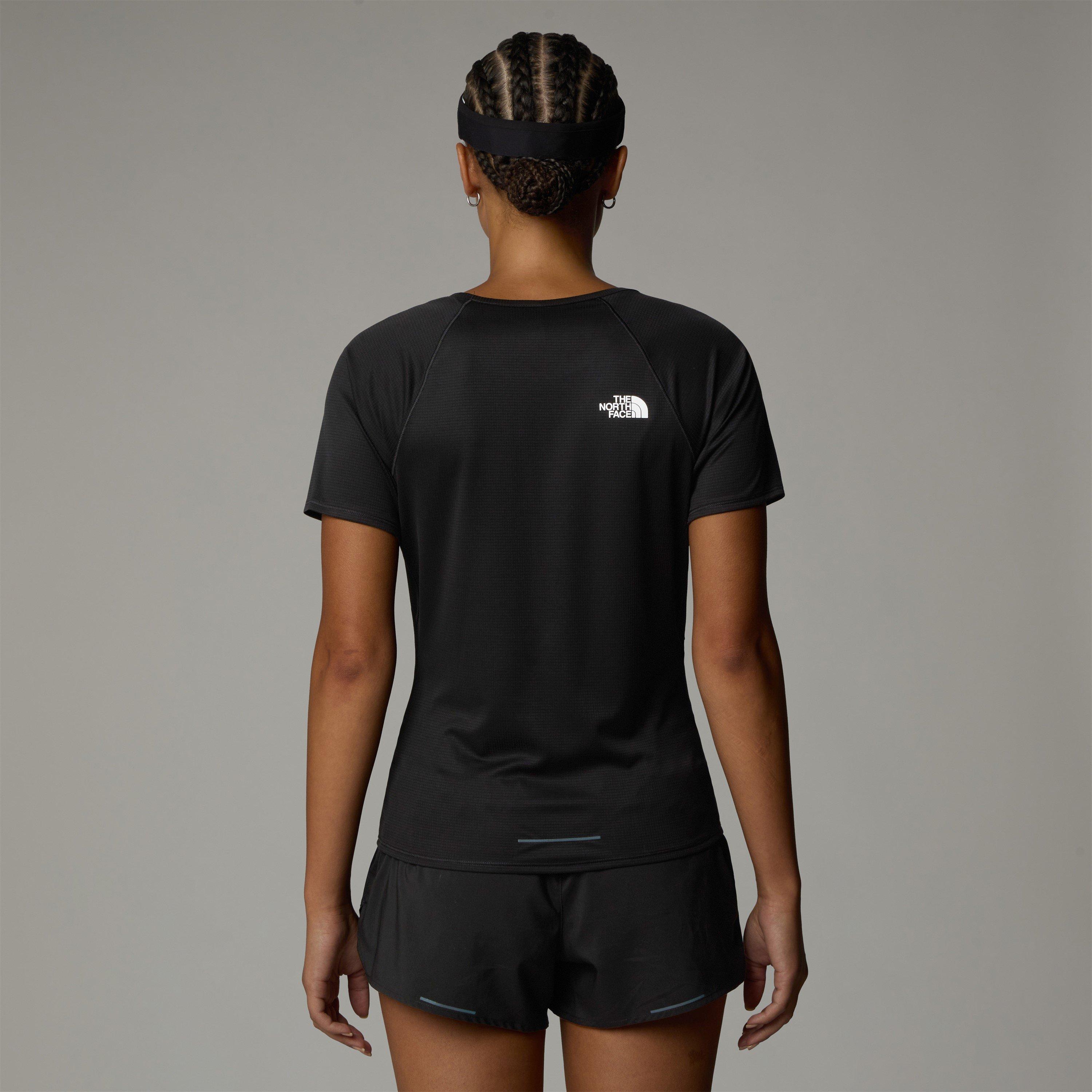 Crna - The North Face - Women's Sunriser Short-Sleeve Slim-Fit Performance T-Shirt - 4