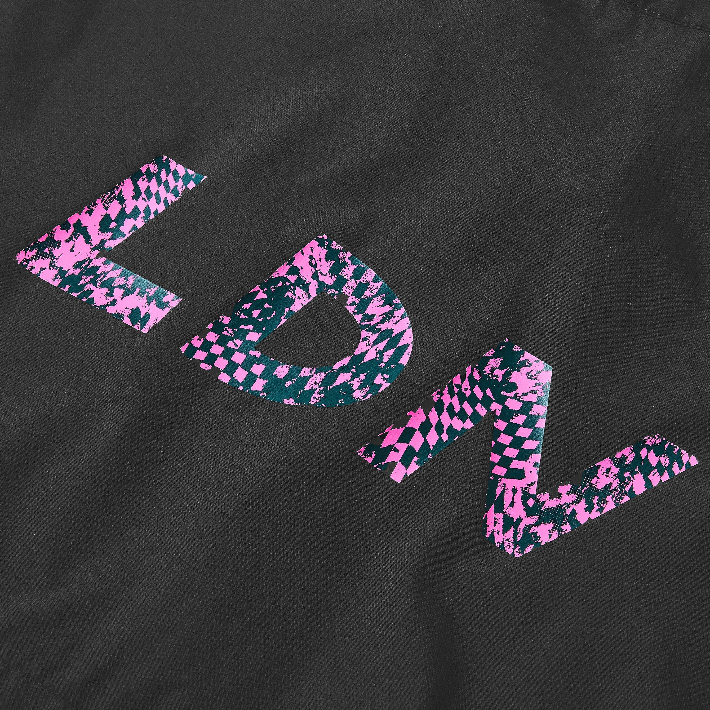 Schwarz - New Balance - NB London Edition Fast Days Running Jacket - 5