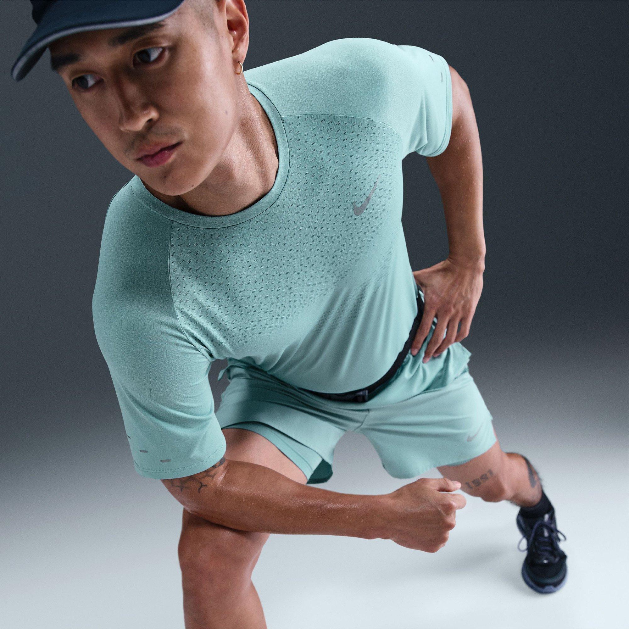 Cannon/Silver - Nike - Nike Adv Stride Ss Sn61 - 2