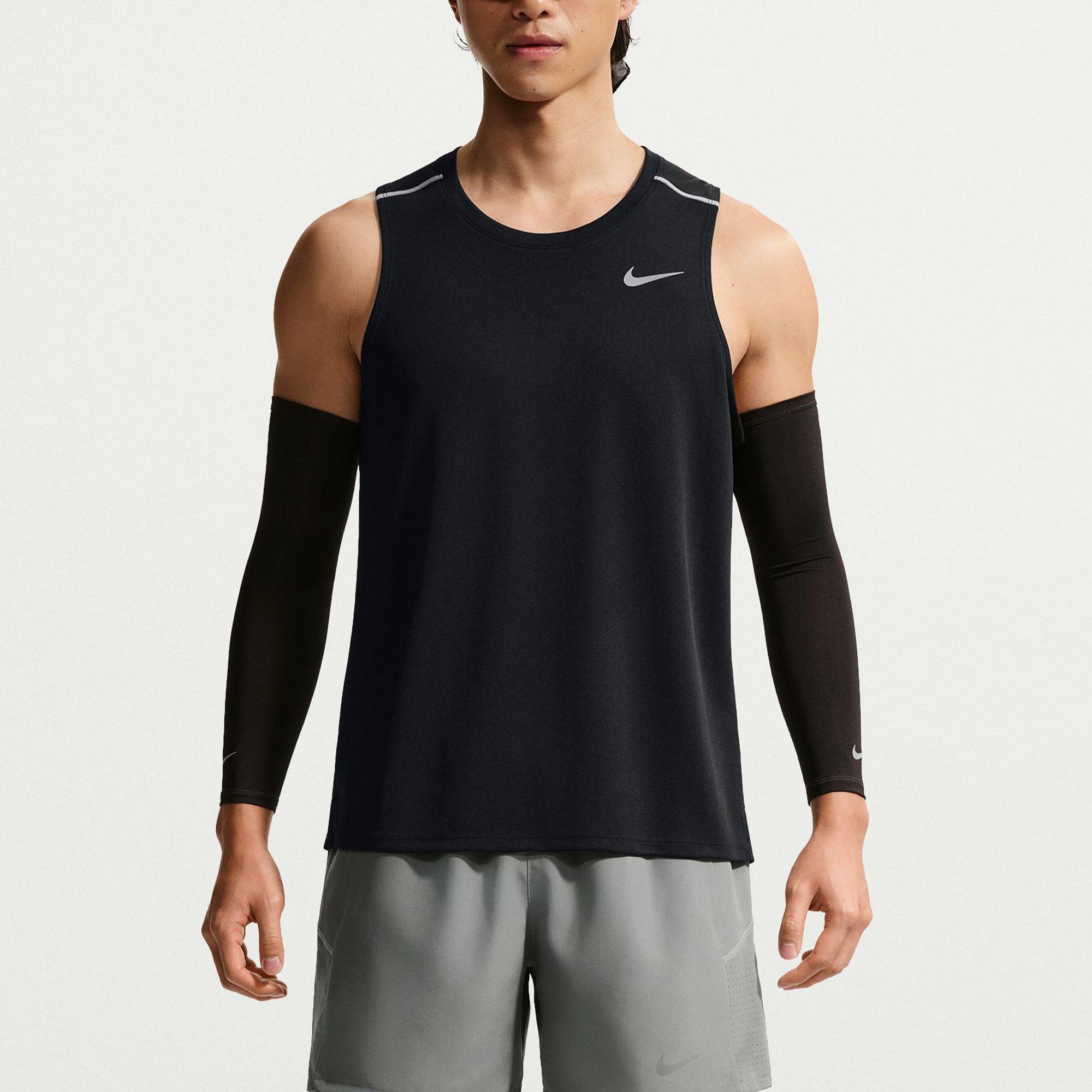 Nike Men's Miler Performance Running Vest