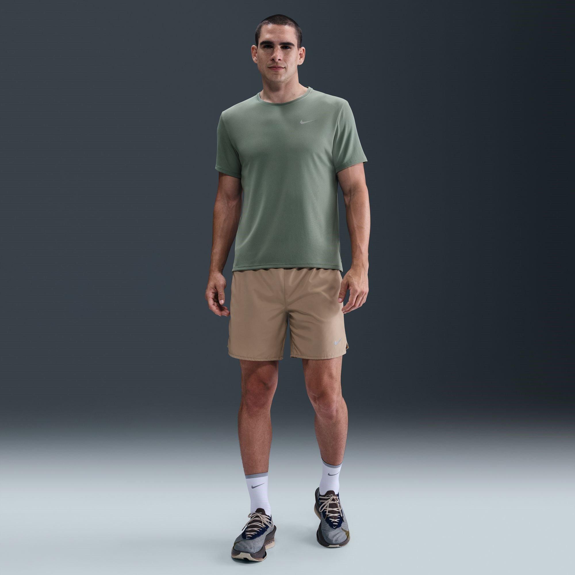 LEHM GRÜN/REFL - Nike - Miler Men's Dri-FIT UV Short-Sleeve Running Top - 7