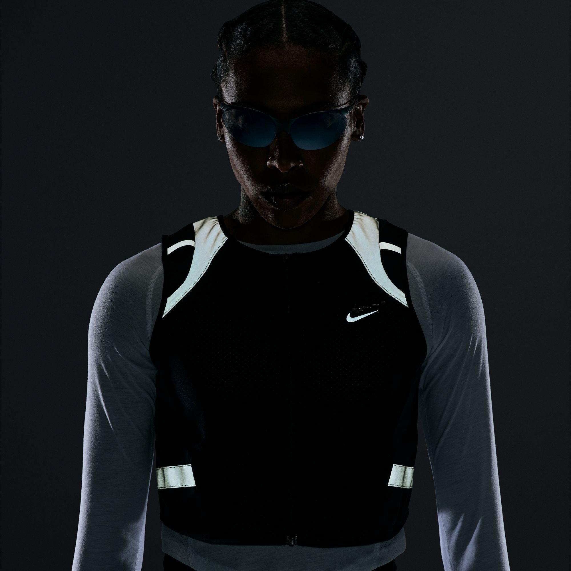 Crna - Nike - Nike Tempo Flsh Vst Ld64 - 4