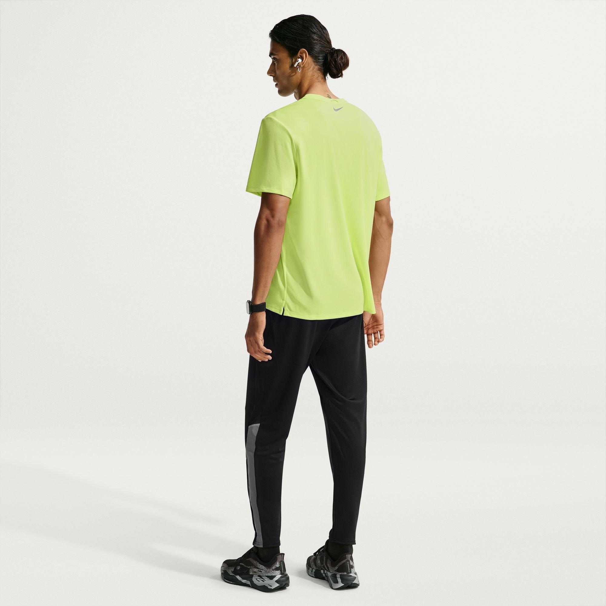 Torção de limão - Nike - Nike Miler Wint SS T Sn64 - 6