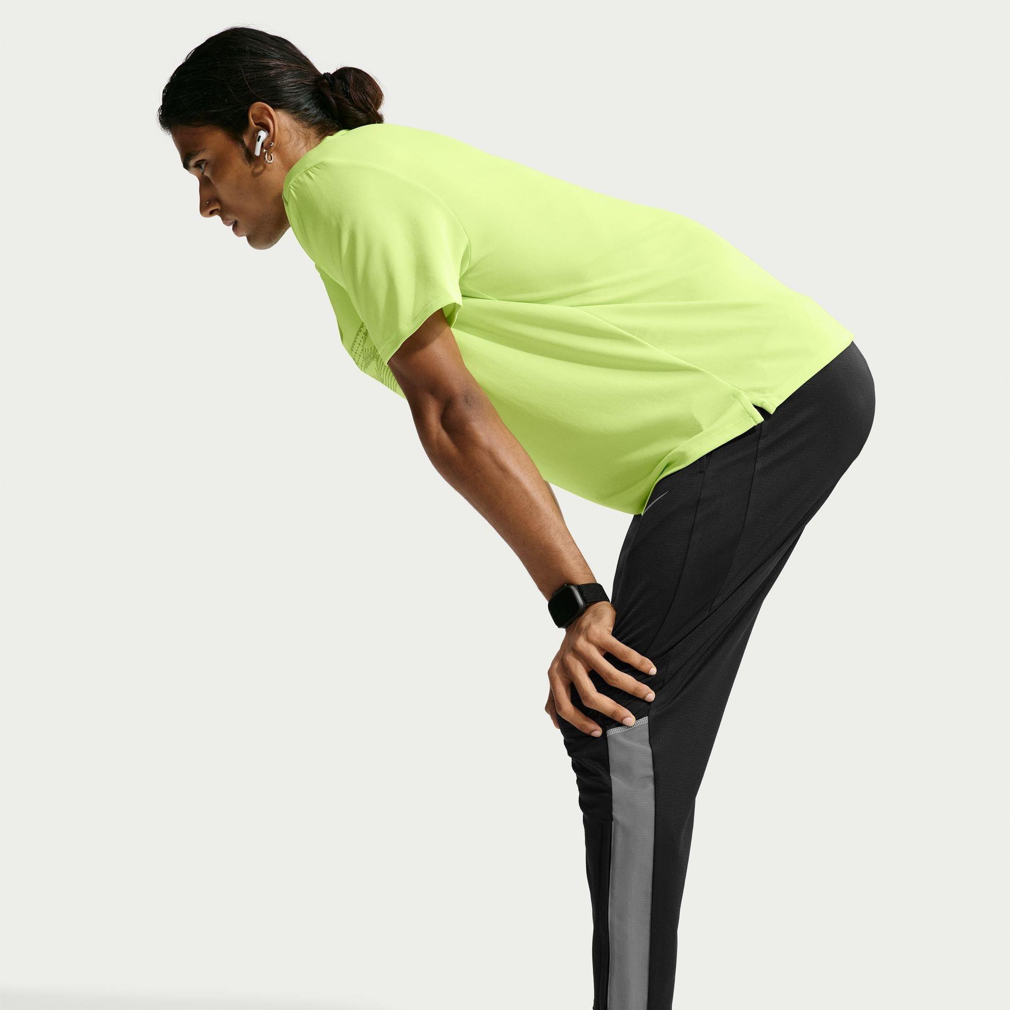 Preto - Nike - Nike Miler Wint Kn P Sn64 - 3