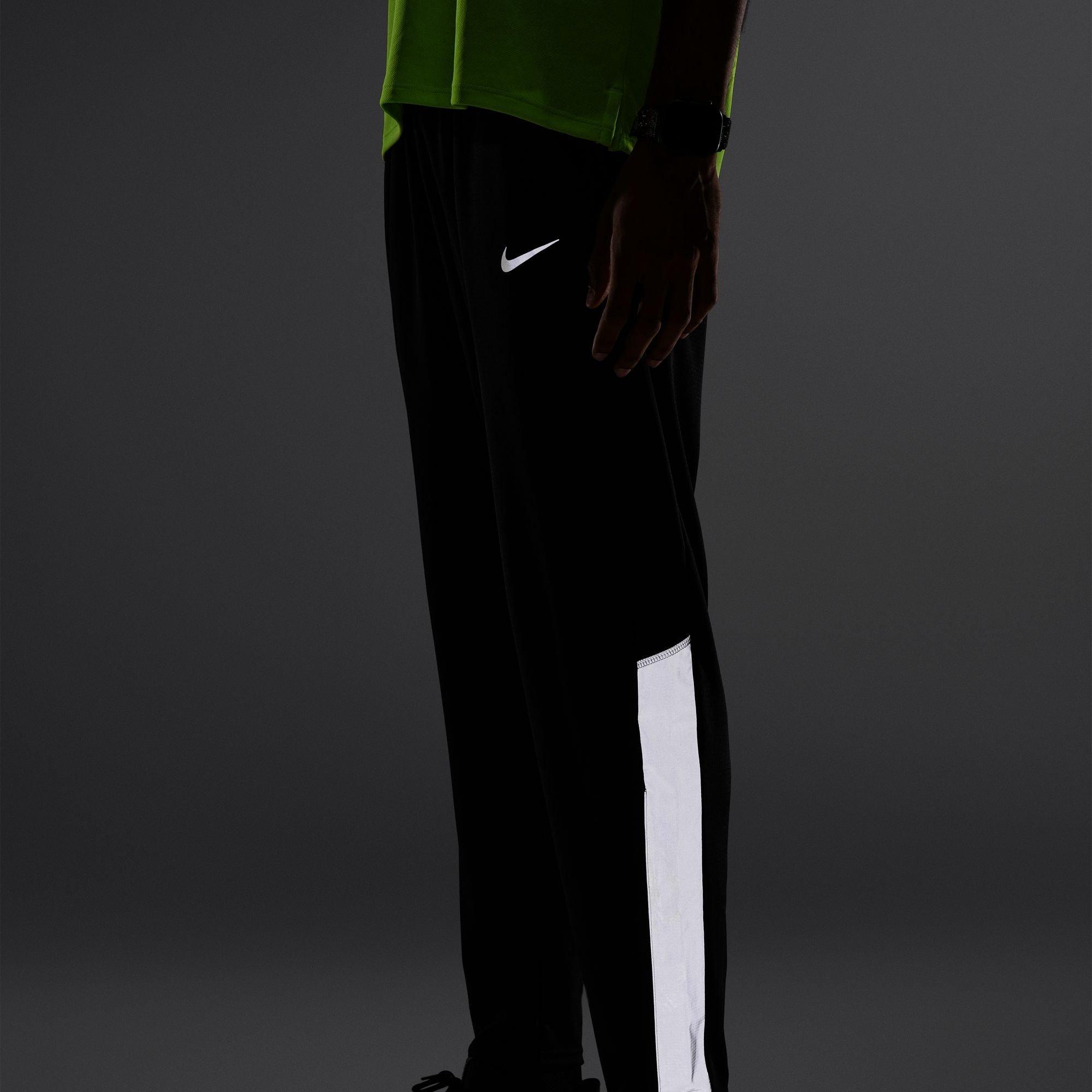 Preto - Nike - Nike Miler Wint Kn P Sn64 - 4