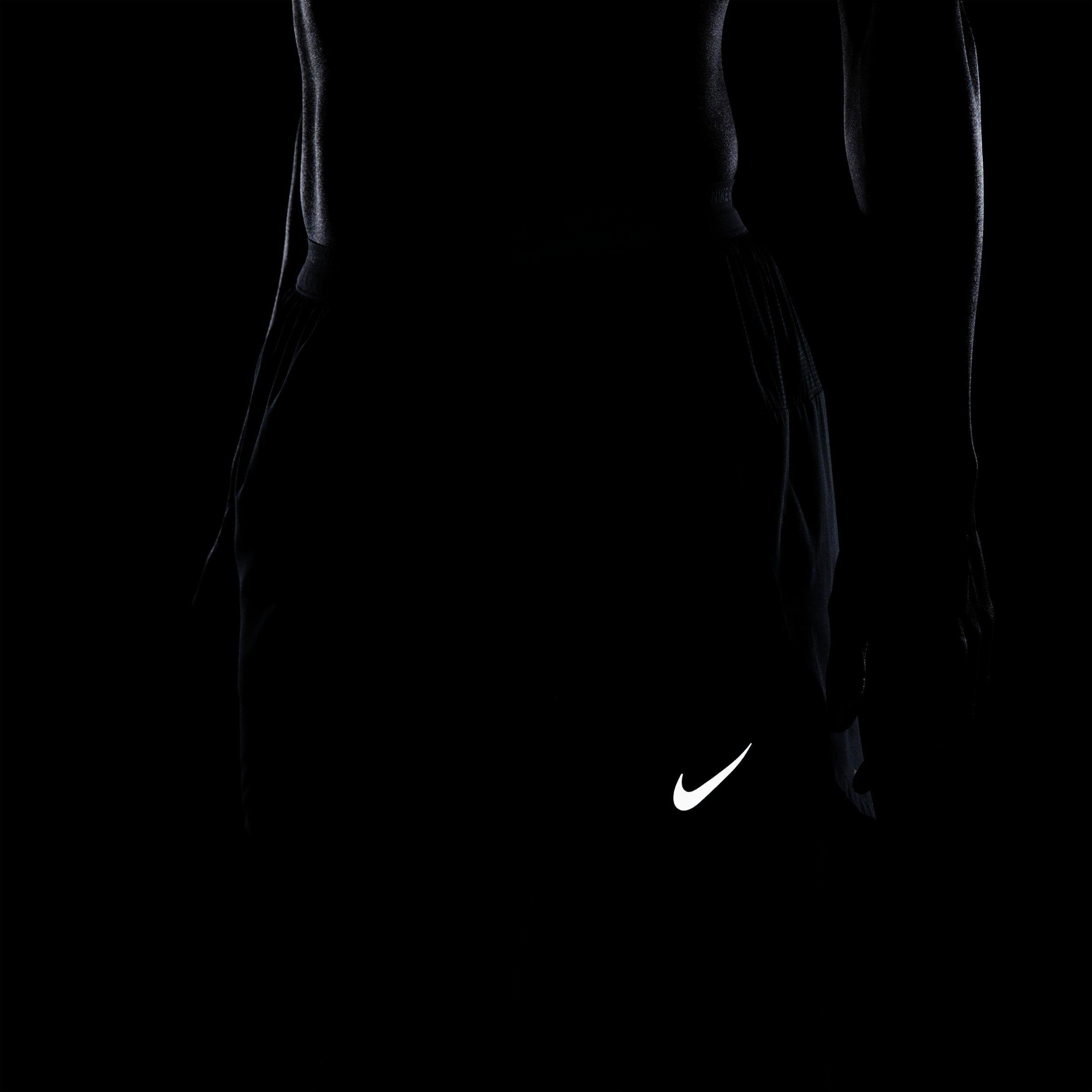 S.Grey/Blk/Silv - Nike - Dri-FIT Stride Mens Running Shorts - 6