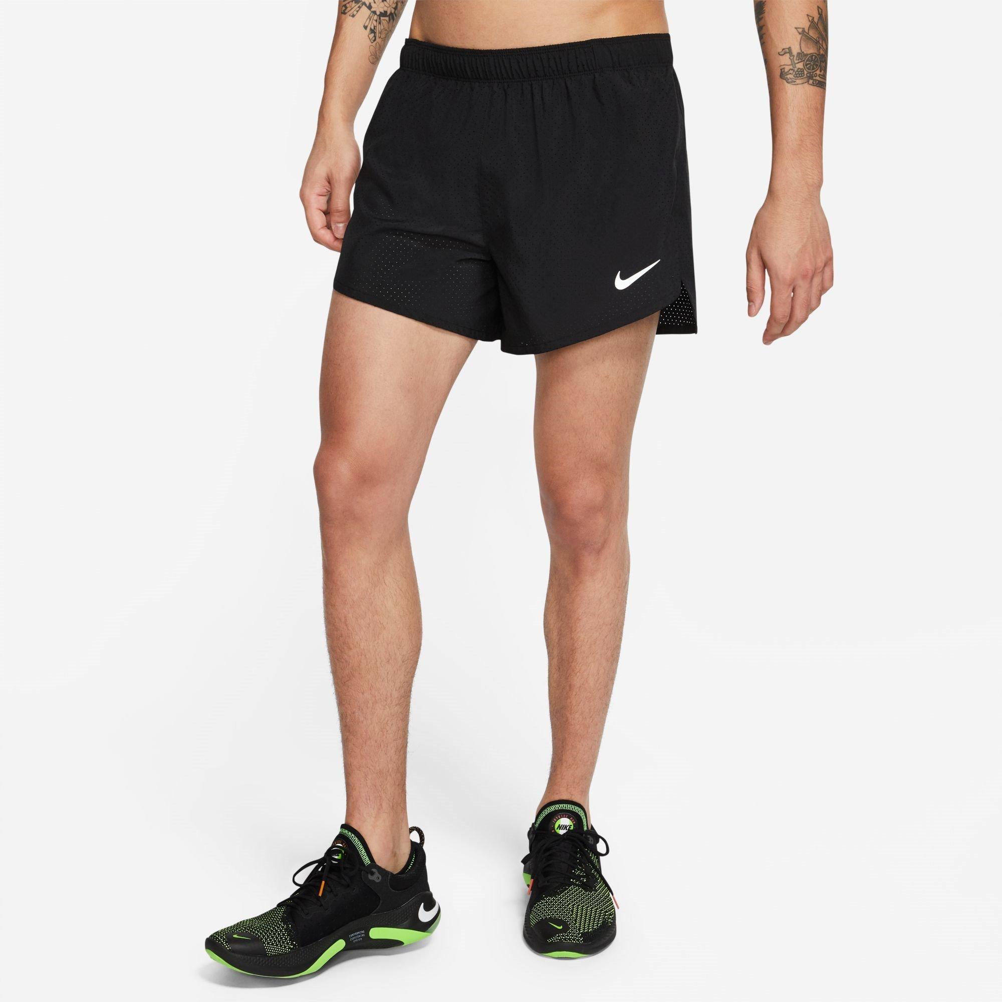 Schwarz - Nike - 4 Inch Dry Shorts Mens - 3
