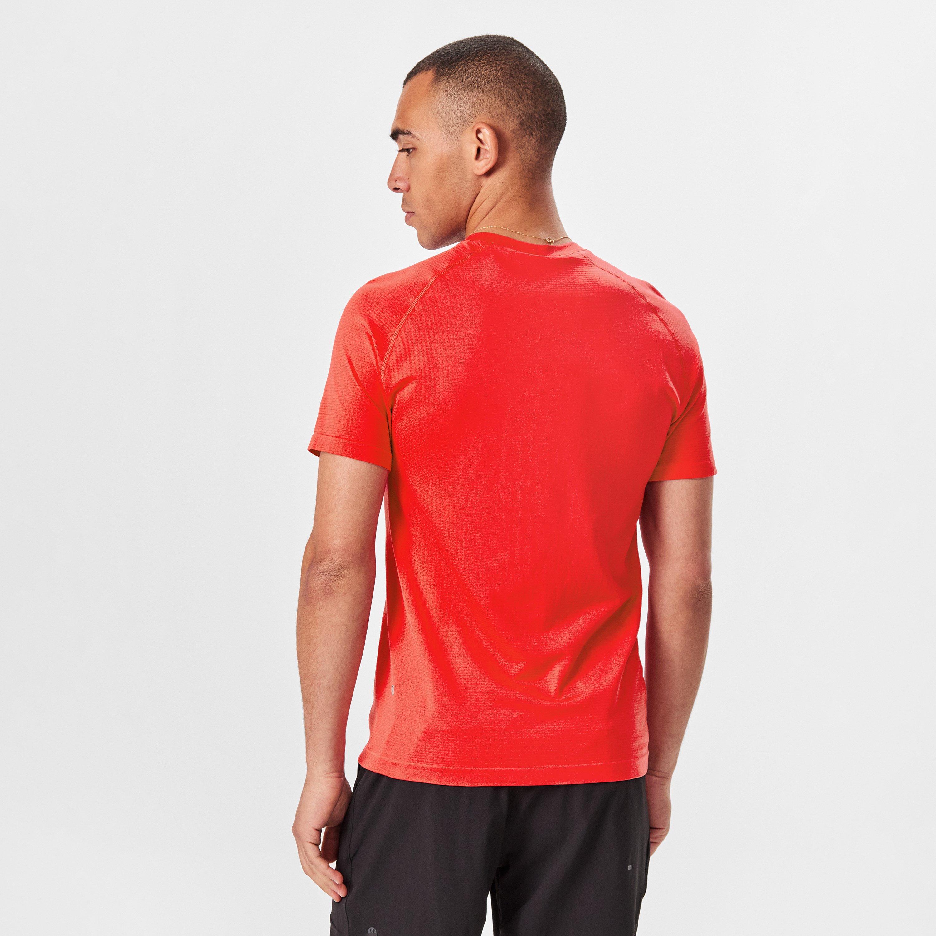 Red Glow - Lululemon - Men'S Metal Vent Tech 2.5 Stretch Jersey T-Shirt - 4
