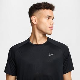 Nike Stride Short Sleeve Performance Tee Mens