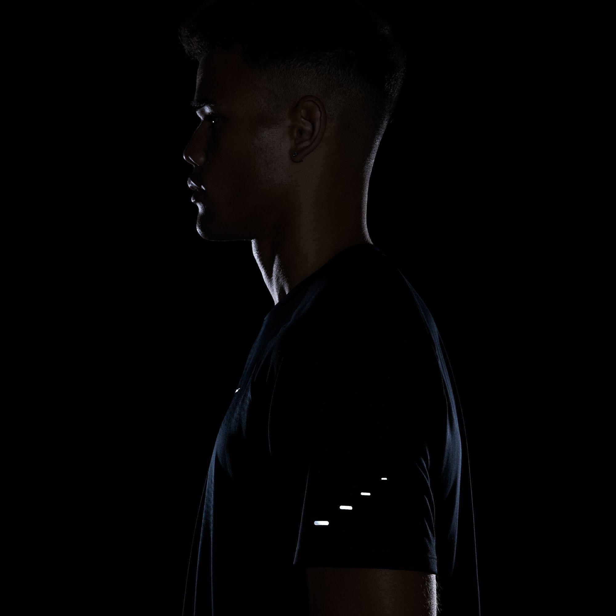 Black - Nike - Nike Stride Short Sleeve Performance T-Shirt - 15