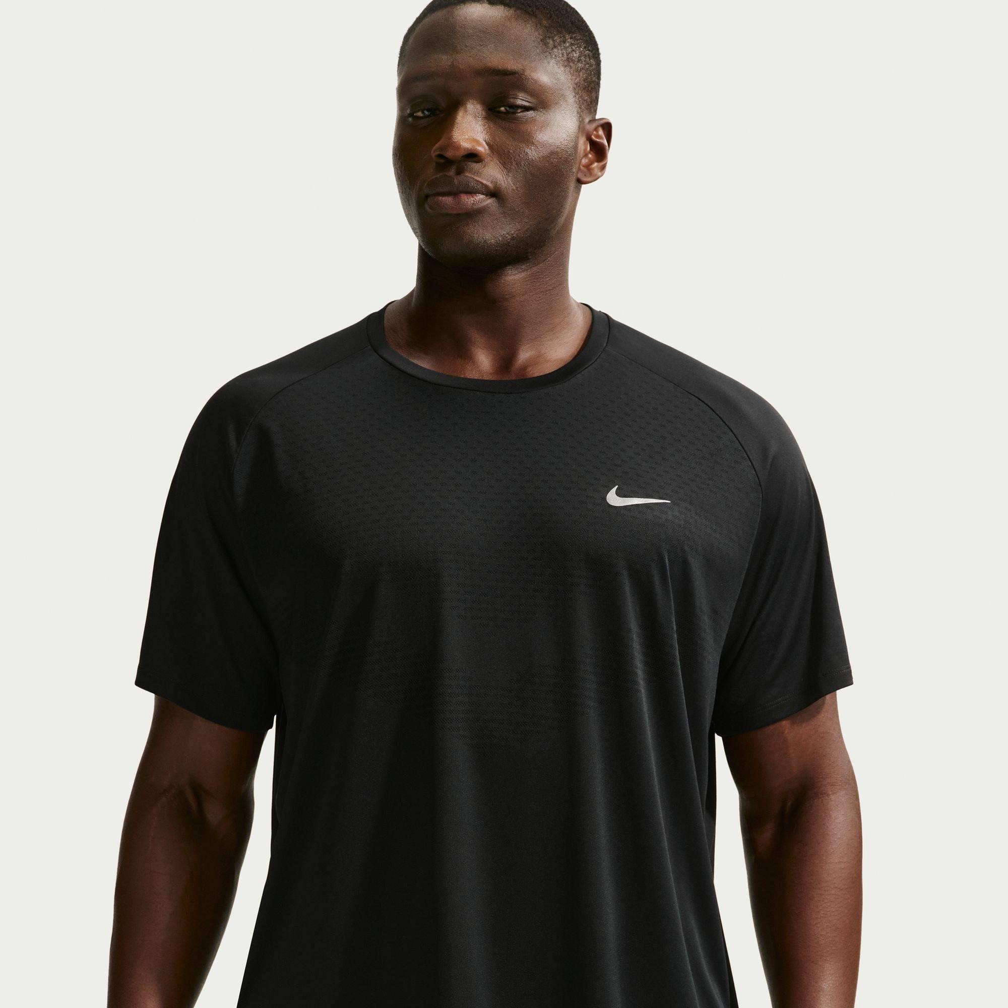 Black - Nike - Nike Stride Short Sleeve Performance T-Shirt - 10
