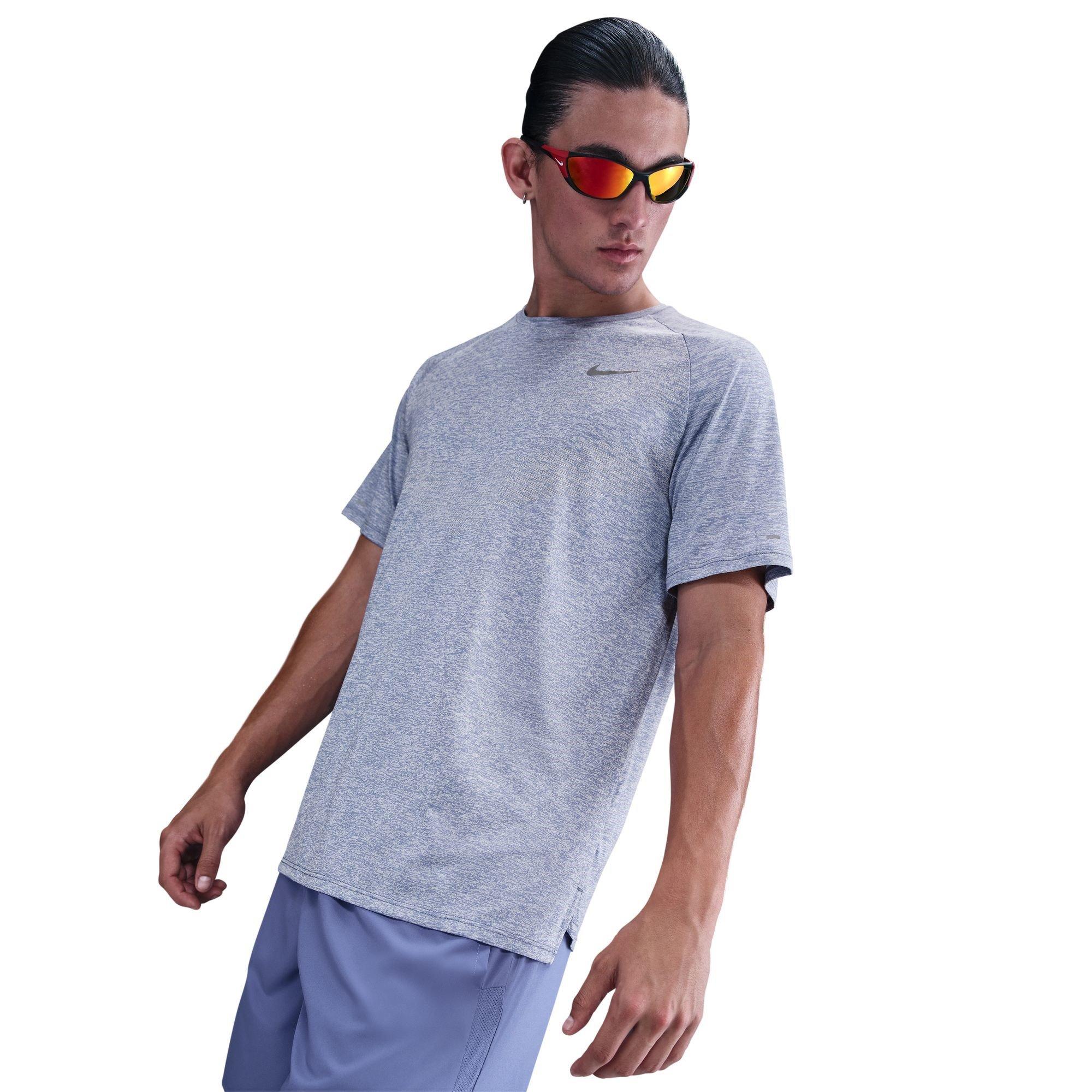 Nike Men's Stride Short Sleeve Performance T-Shirt - World Indigo - M