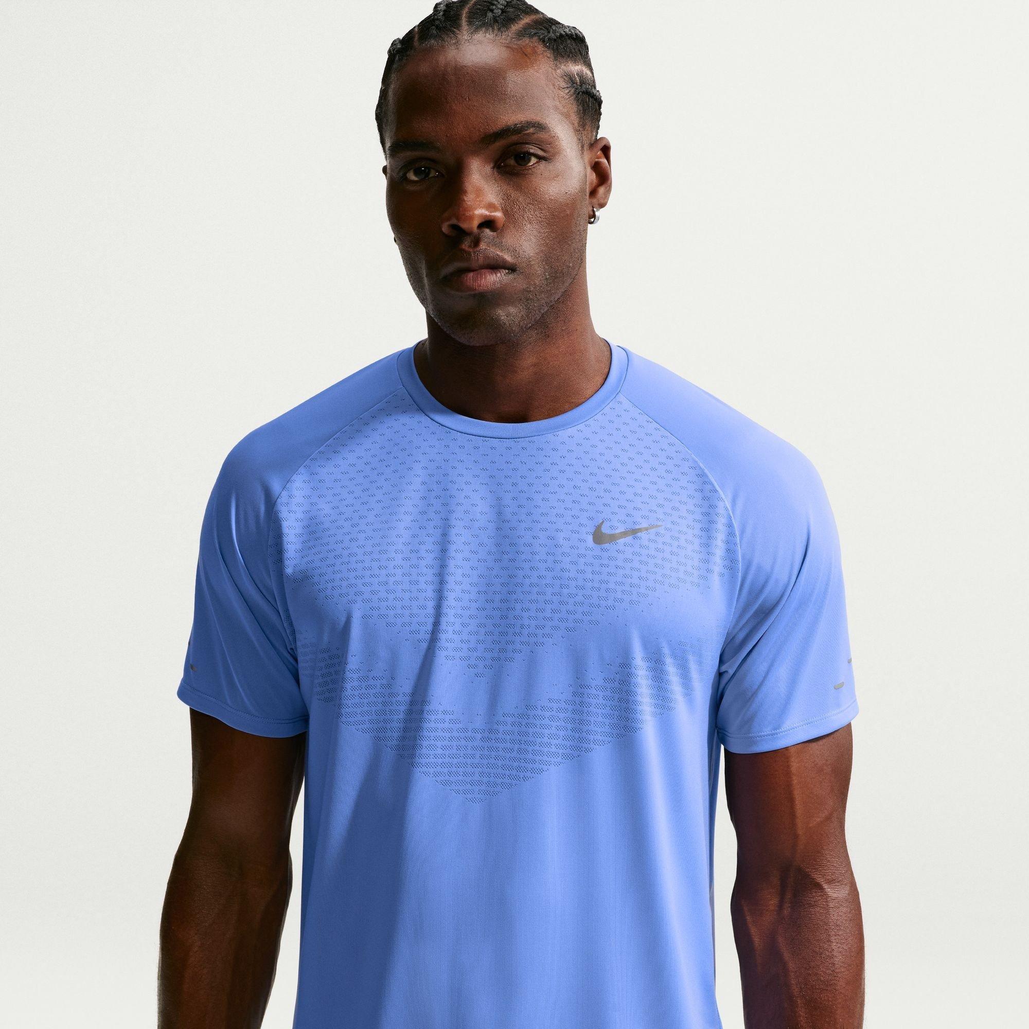 Nike Mens Nike Stride Short Sleeve Performance T-Shirt