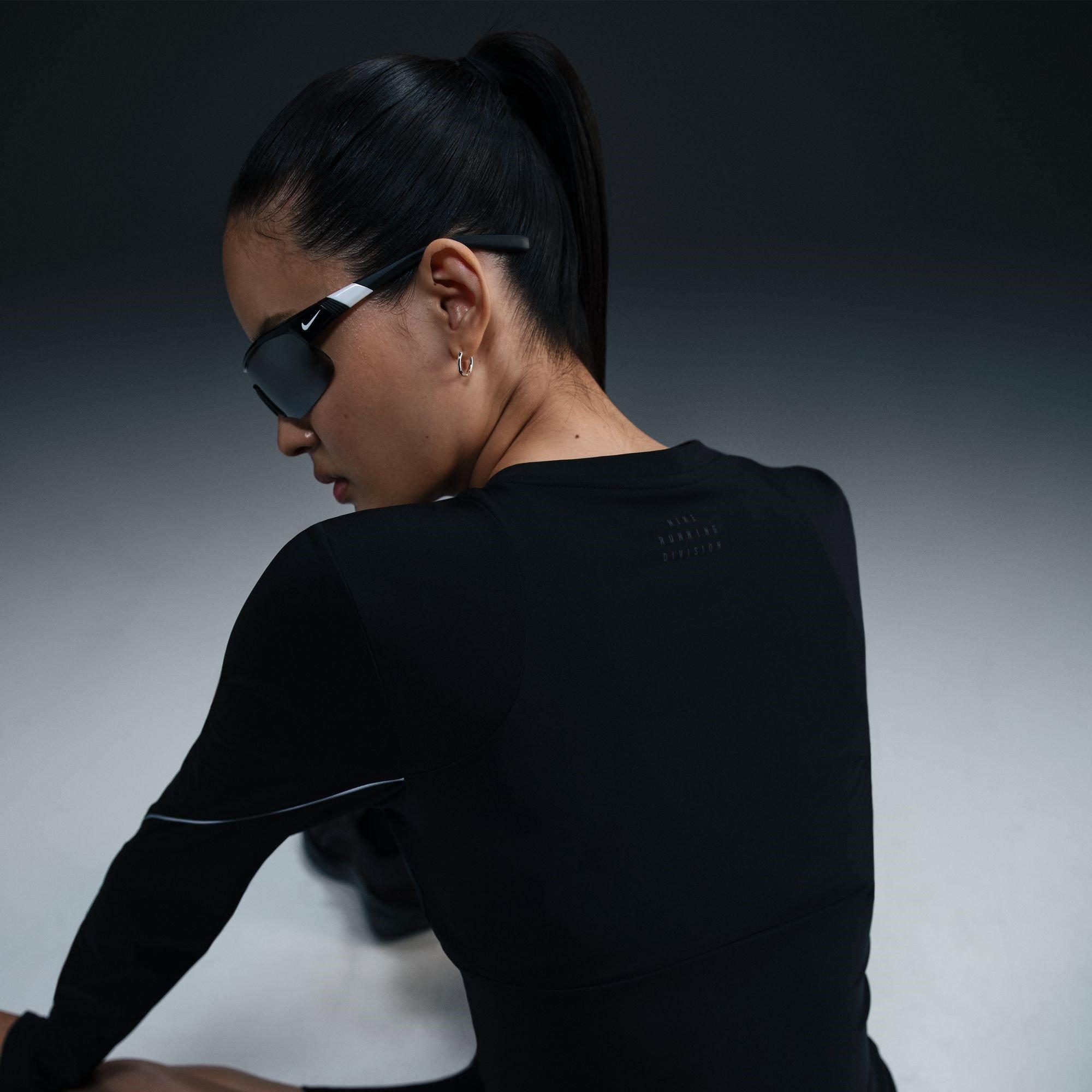 Negro/Plata - Nike - Run Division Long Sleeve T-Shirt - 9