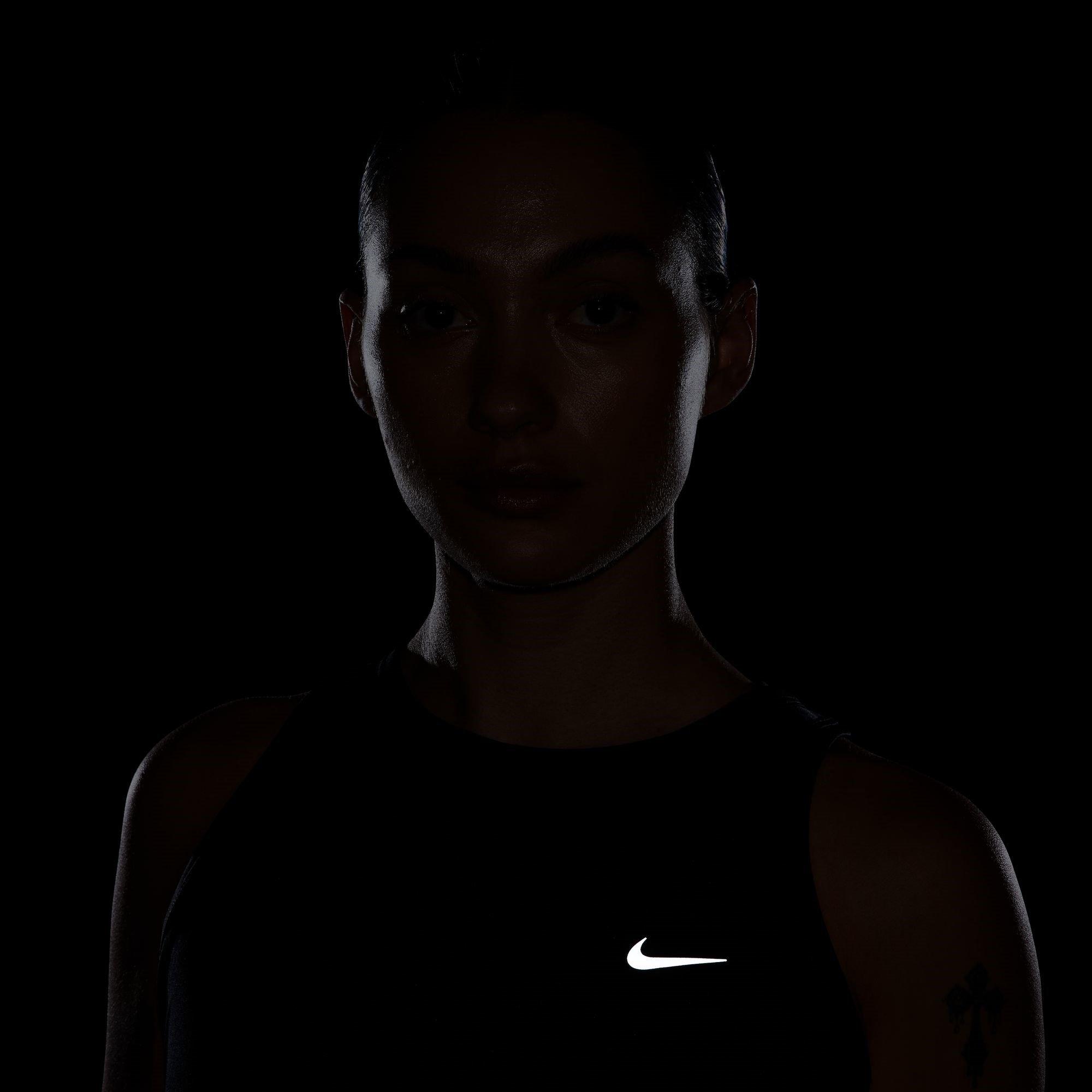 Zwart - Nike - Tempo Tank Ld00 - 6