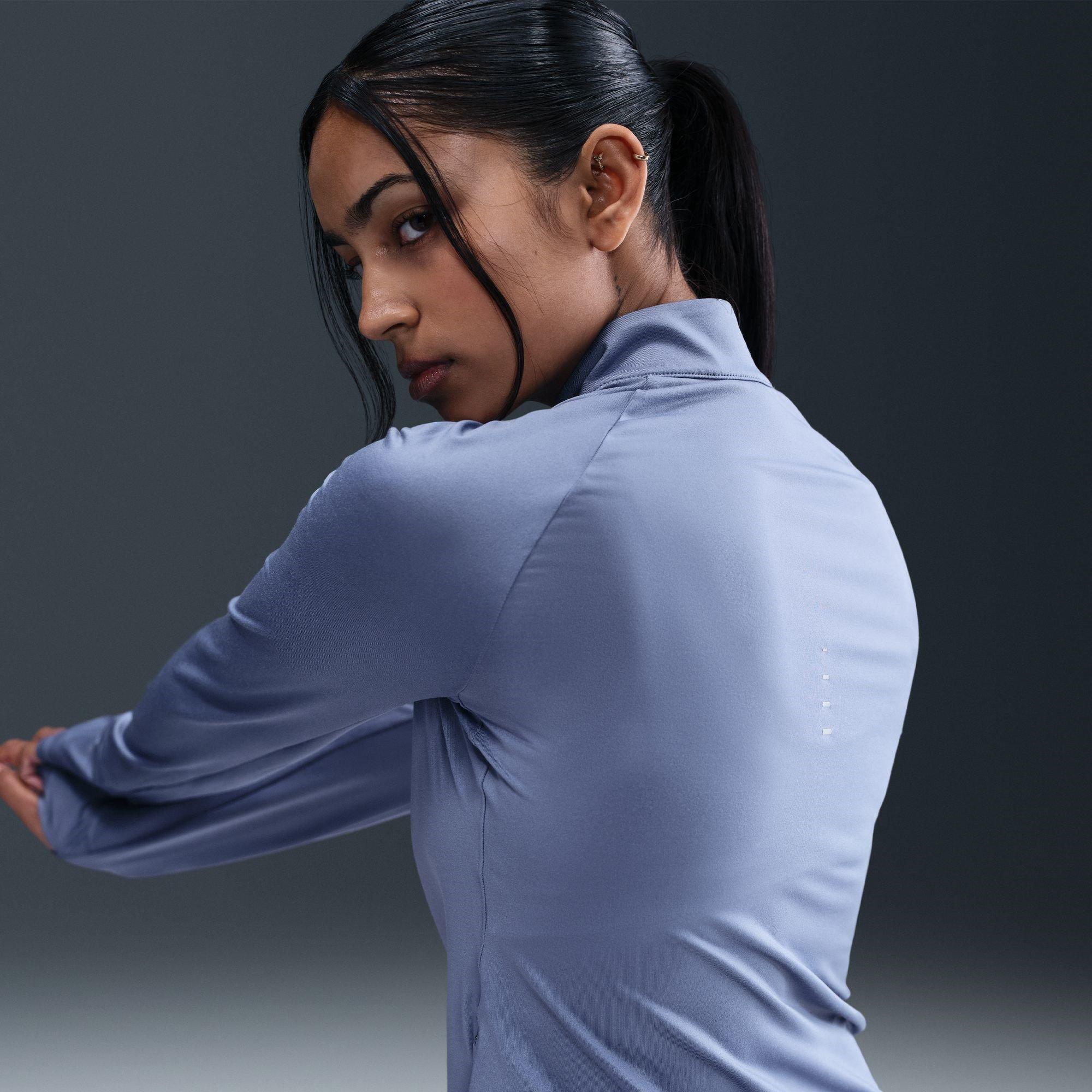 Monde Indigo - Nike - Swift Women's 1/4-Zip Running Top - 10