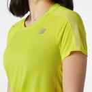 Jaune - New Balance - New Accelerate Short Sleeve T Shirt Womens - 4