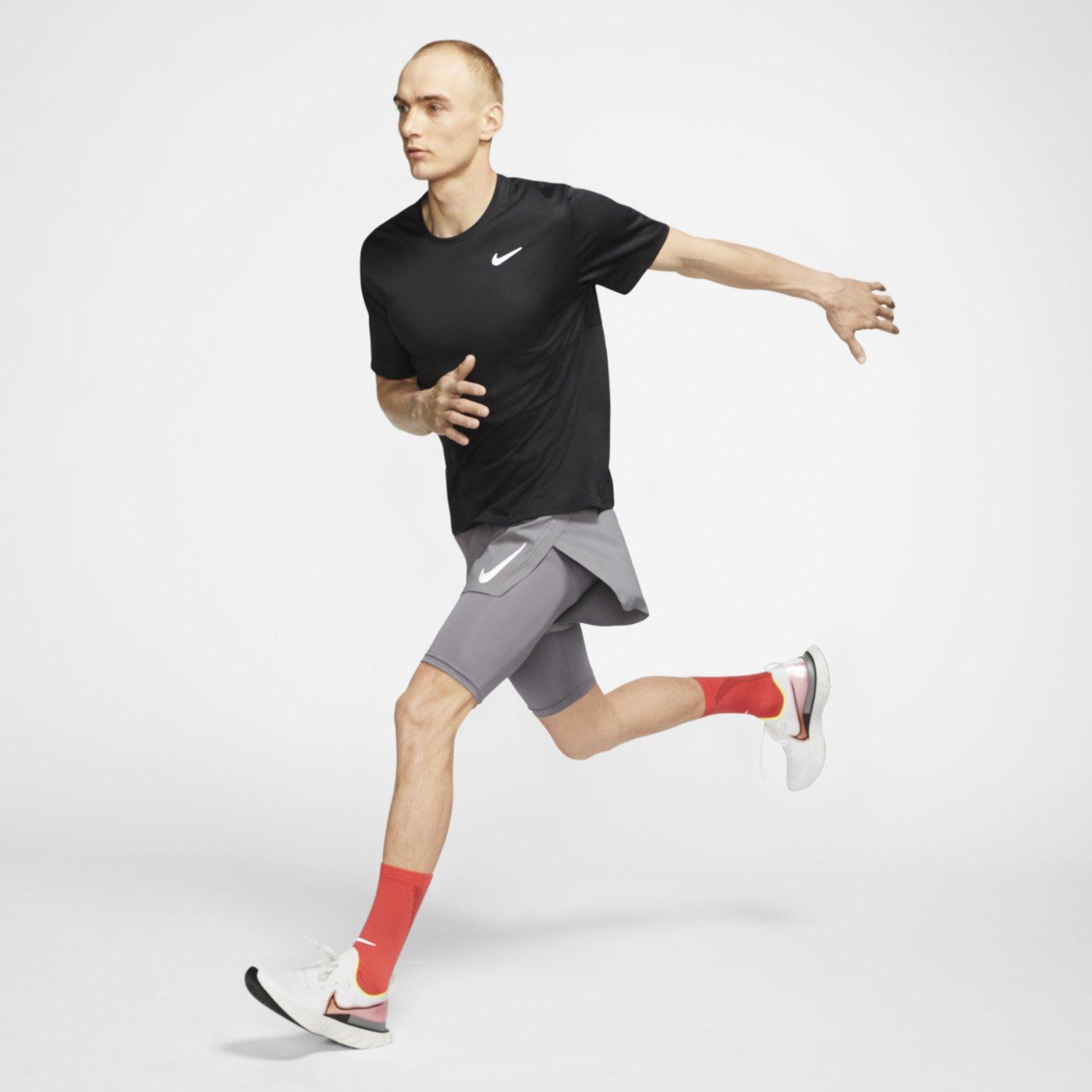 BLACK/BLACK/REF - Nike - Breathe Men's Running Top - 6
