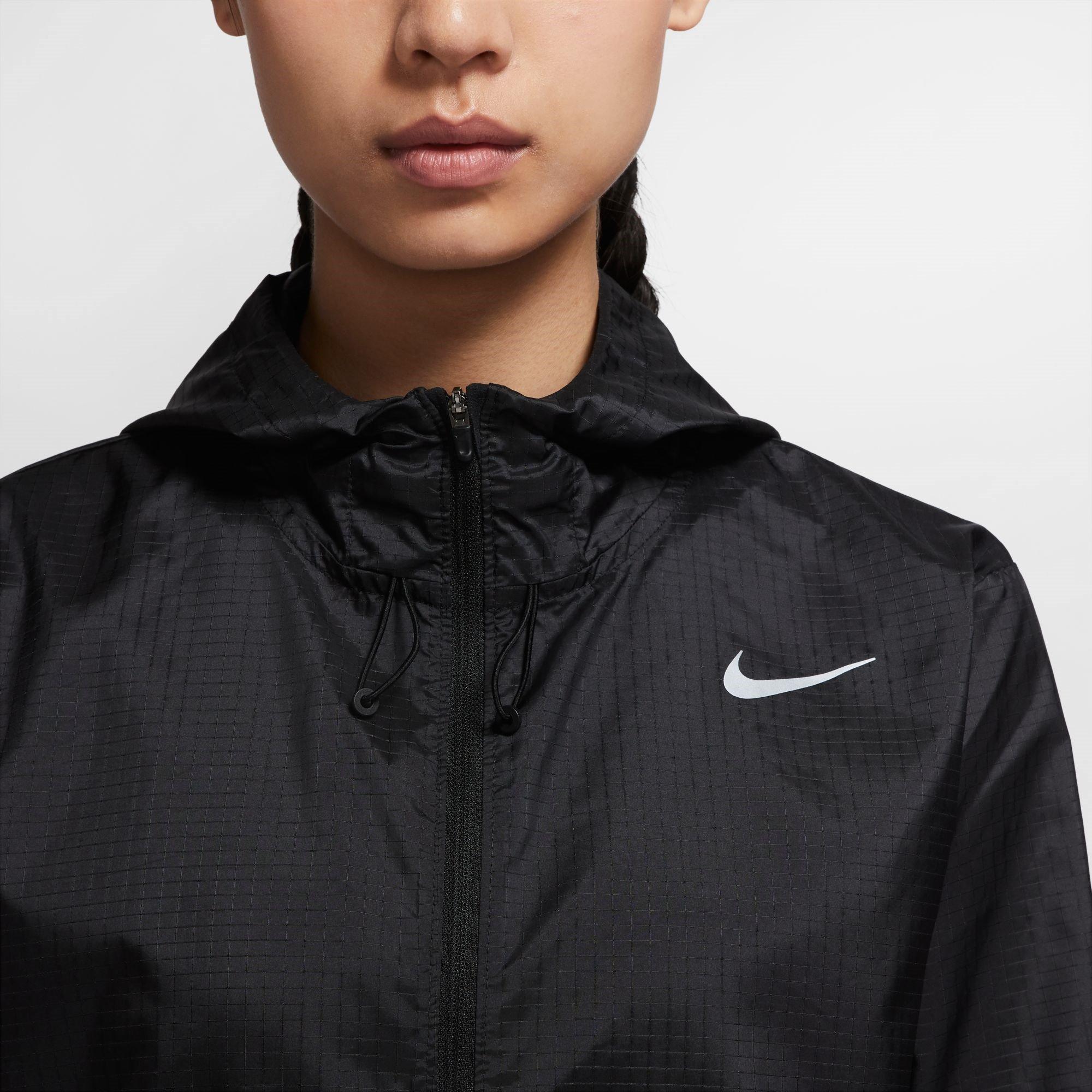 Zwart - Nike - Essential Running Jacket Womens - 5