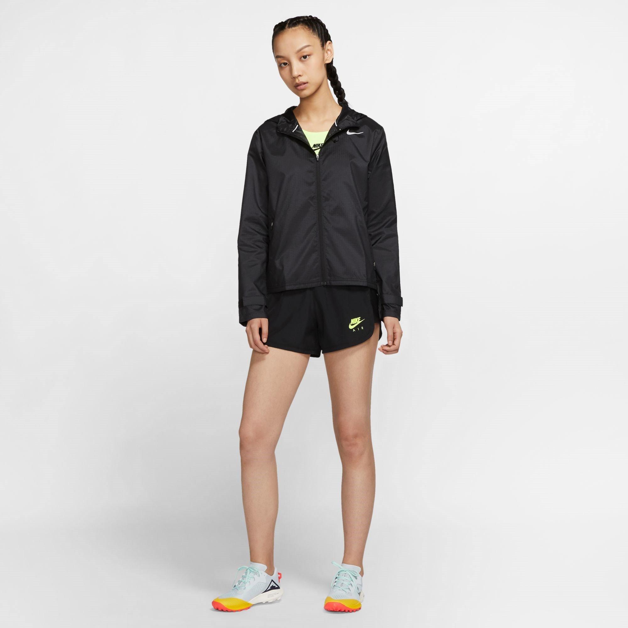 Zwart - Nike - Essential Running Jacket Womens - 10
