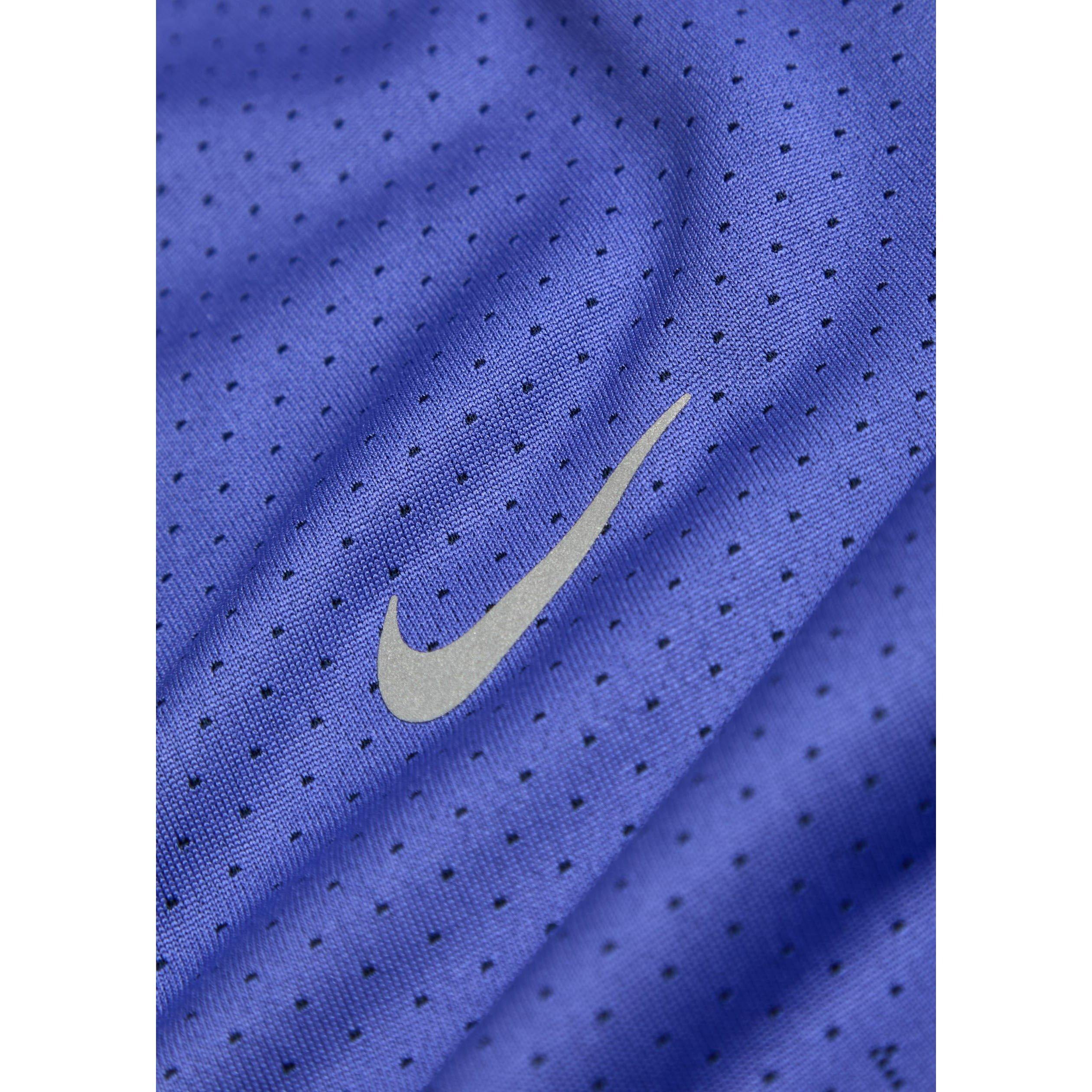 BLUE - Nike - NIKE STRIDE NOVELTY RUN TEE - 4