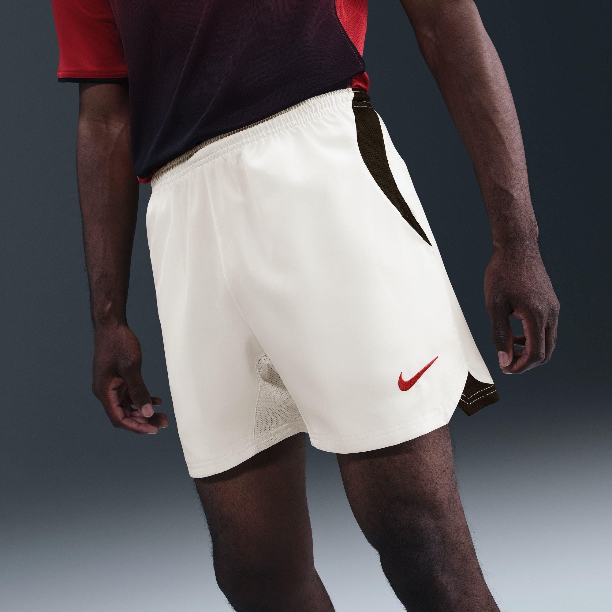Beige/Zwart - Nike - T90 Shorts Mens - 6