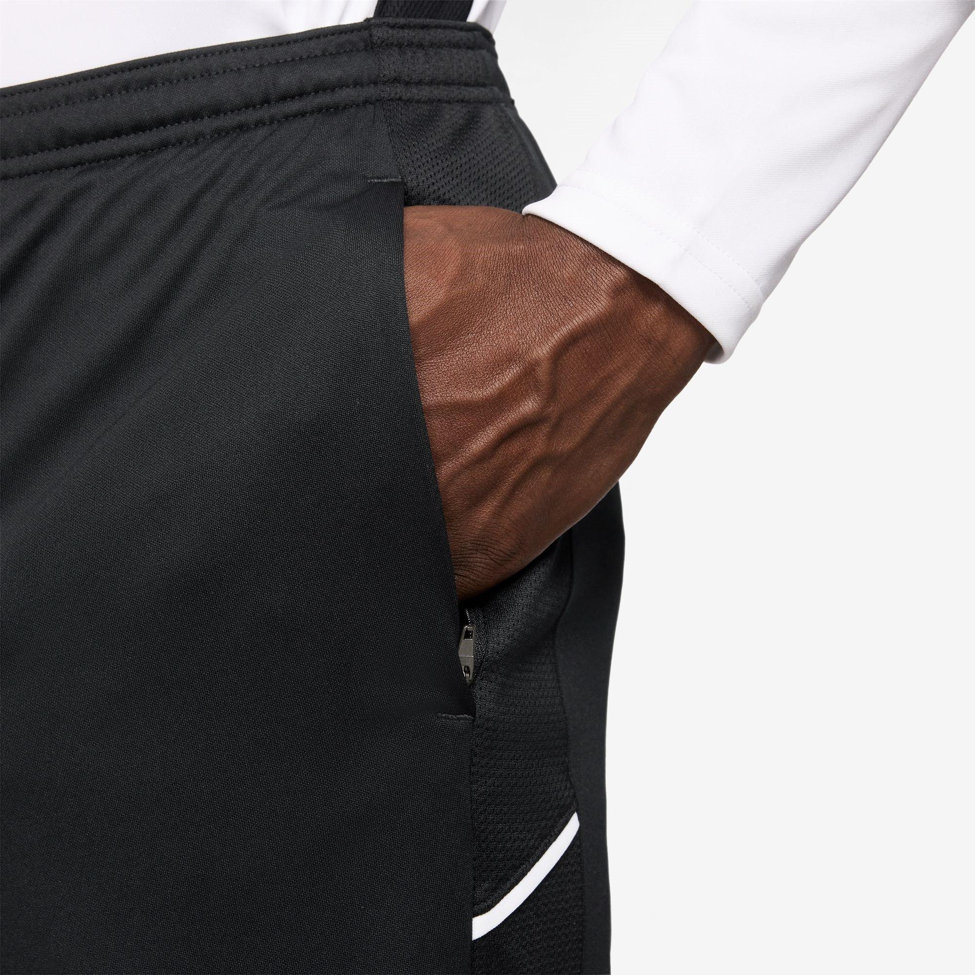 Schwarz - Nike - Academy Shorts Mens - 4