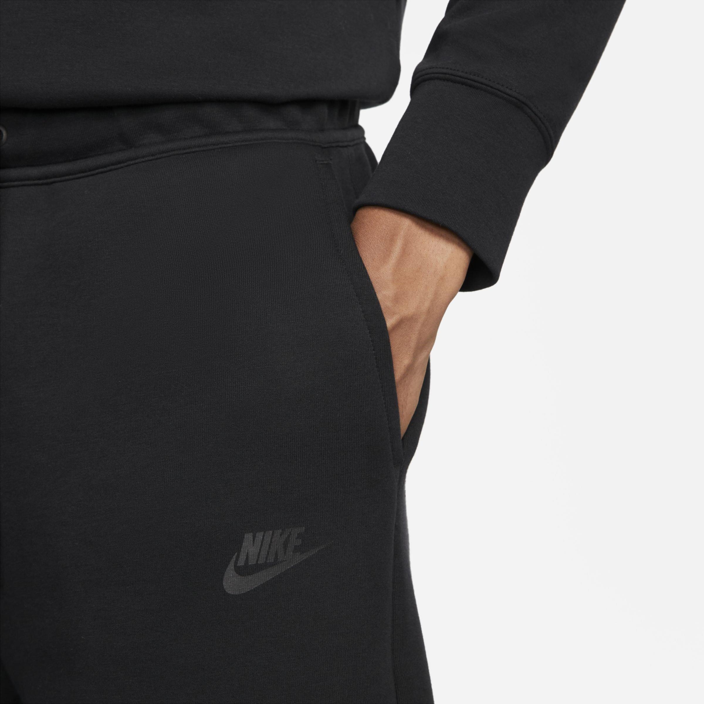 Black/Black - Nike - Sportswear Tech Fleece Men's Shorts - 4