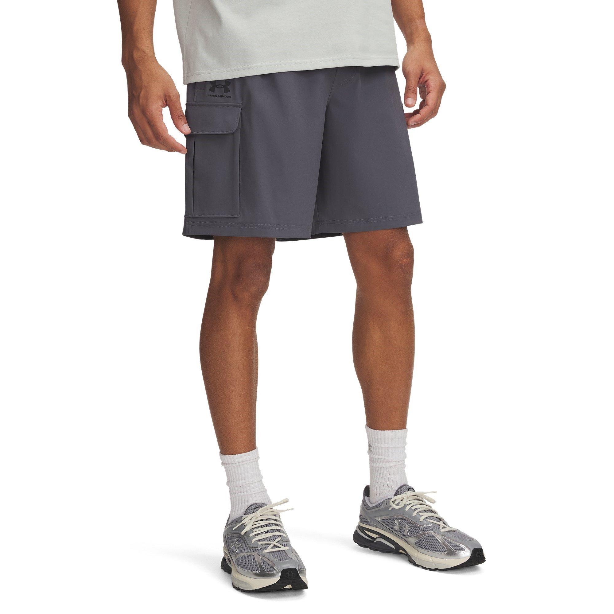 Under Armour Men's Vibe Woven Cargo Shorts - C Rock/Black - M