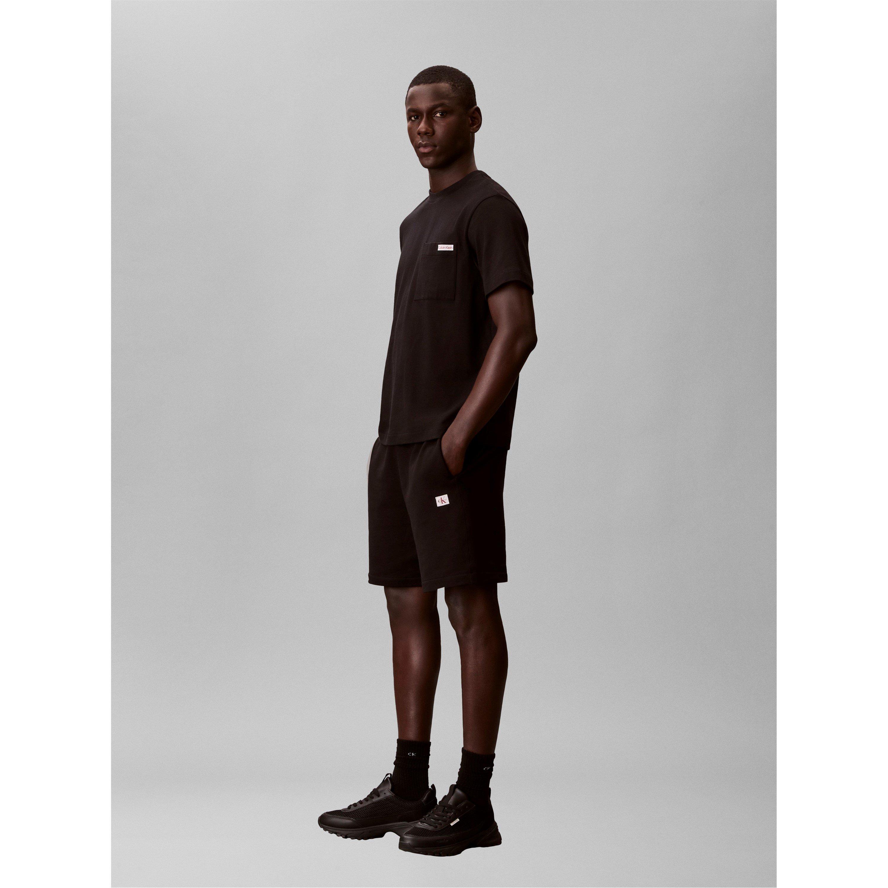 Noir - Calvin Klein Jeans - Men's Woven Badge Fleece Jogger Shorts - 5