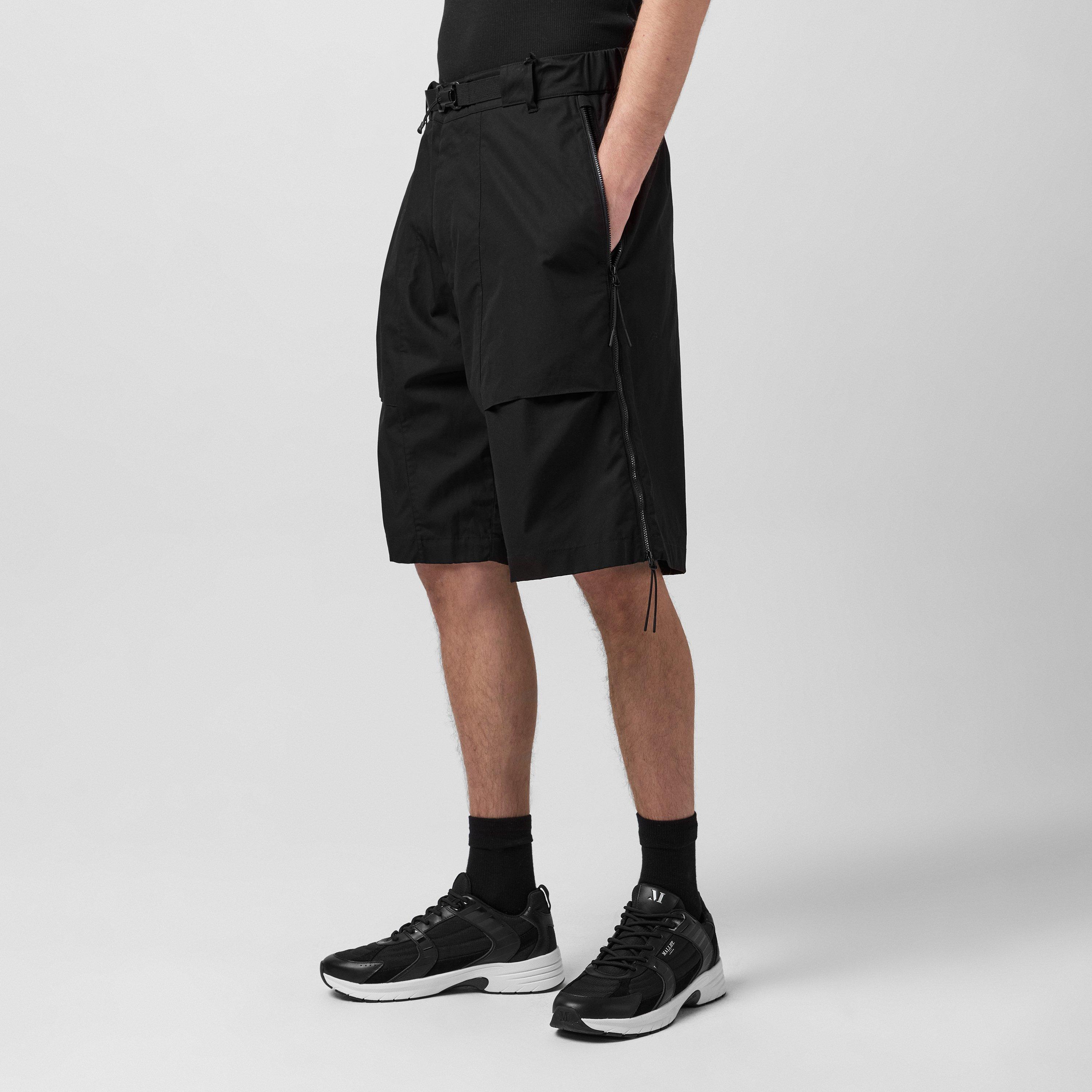 Black 999 - CP Company Metropolis - Cp Company Metropolis Bermuda - Cargo Shorts - 2