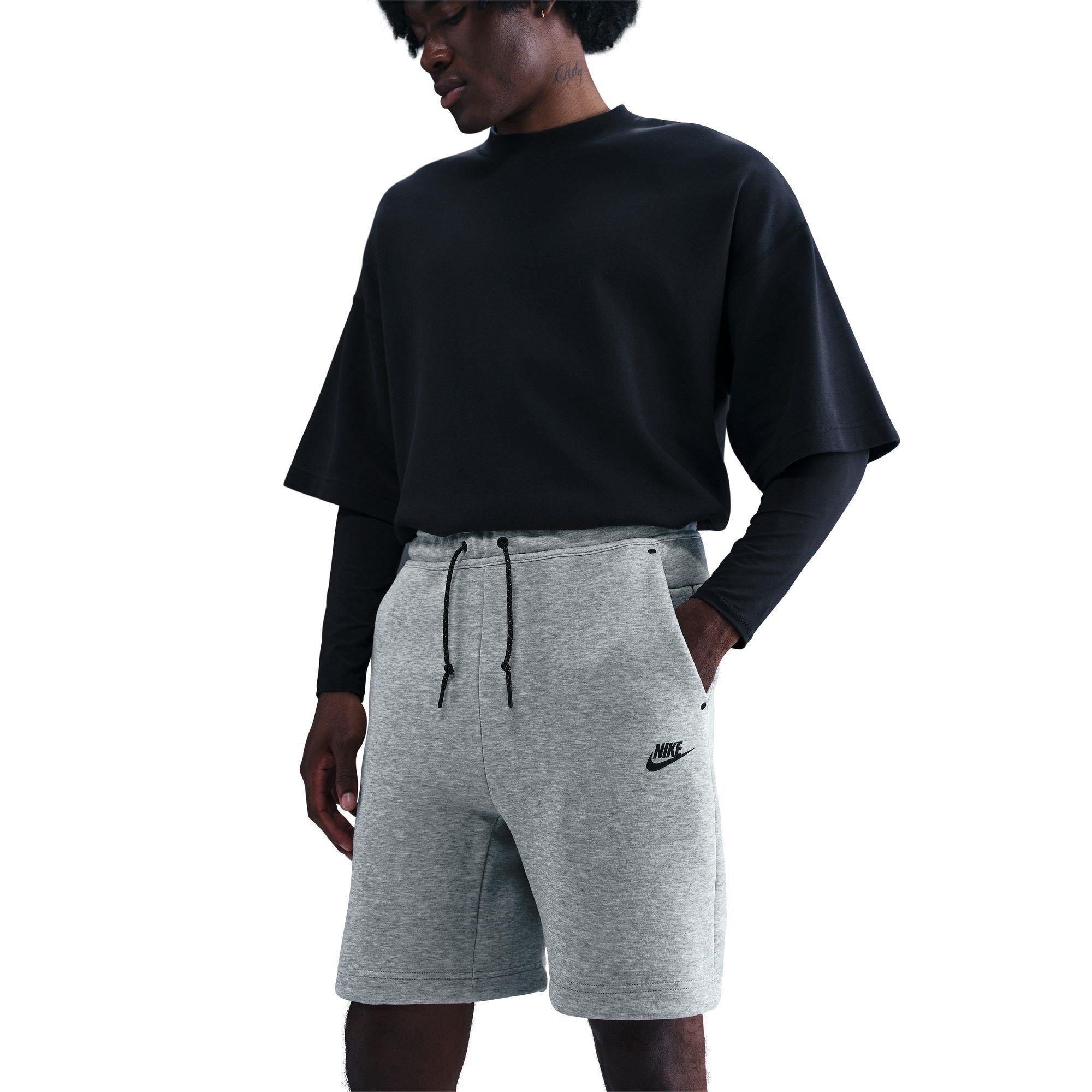 tech fleece shorts mens