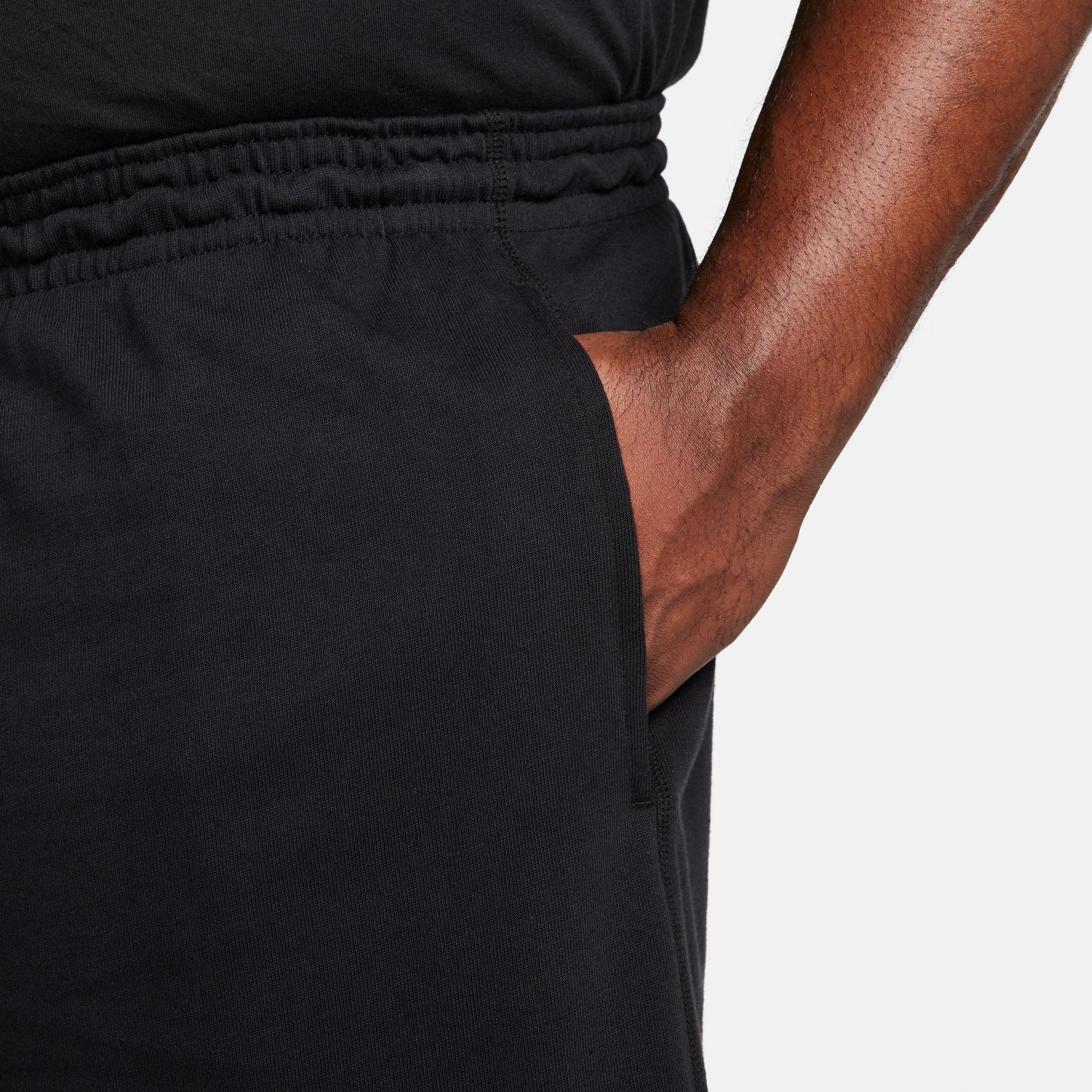 Zwart - Nike - Sportswear Club Men's Shorts - 11