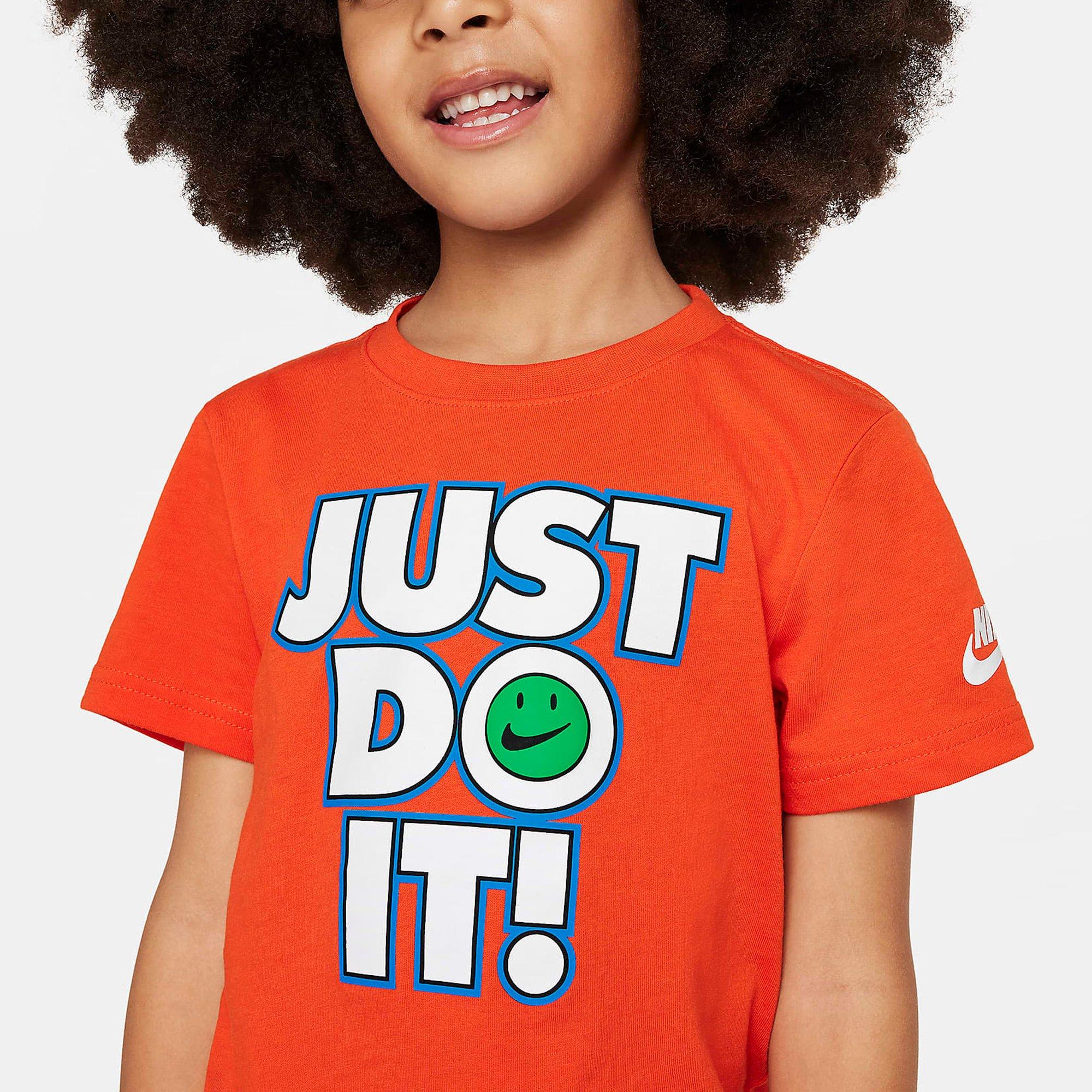 Picante Red - Nike - Smiley Just Do It T-Shirt Childens - 3