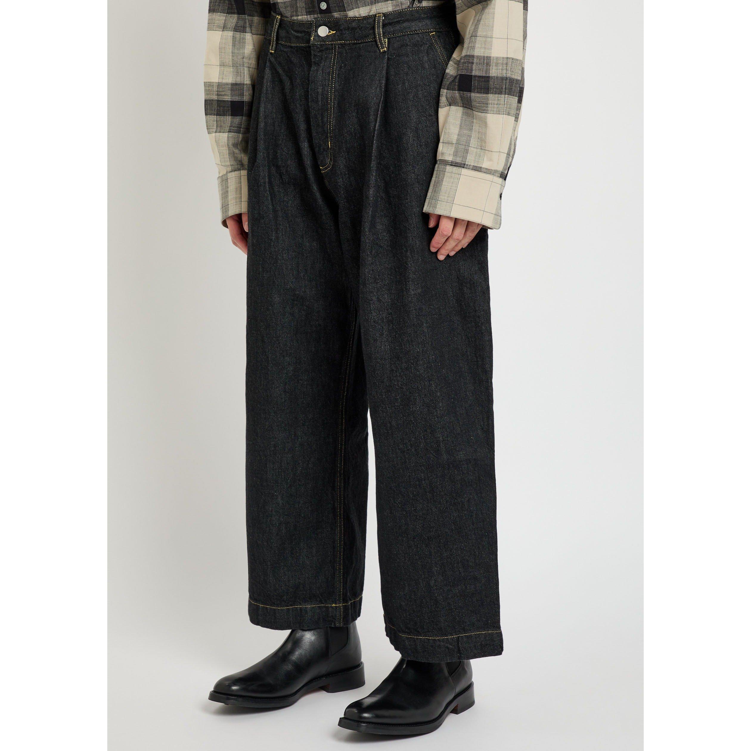 BLACK - Studio Nicholson - Men's Single Pleat Cropped Mid-Rise Cotton Wide-Leg Jeans - 2