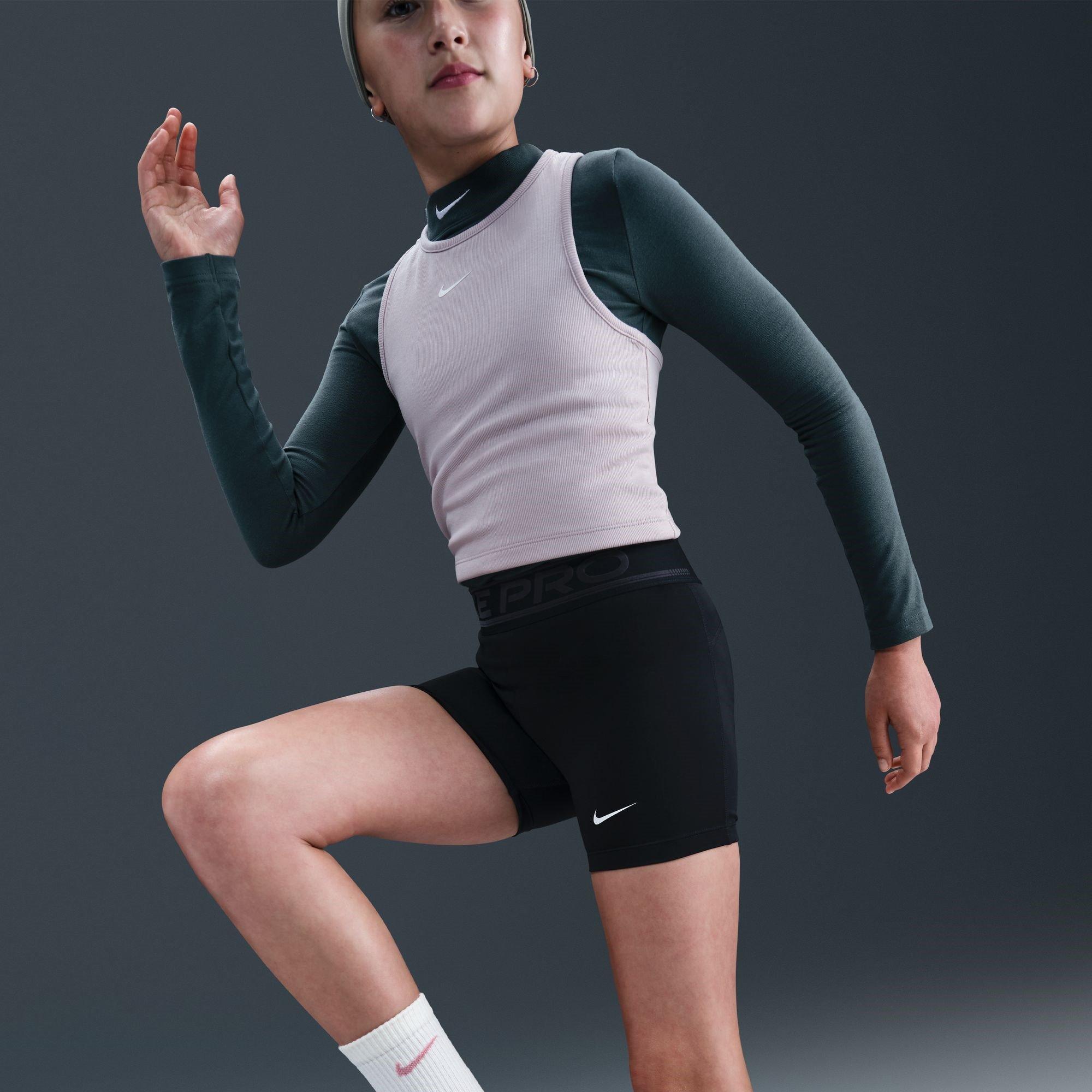 Blk/Smk Gry/Wht - Nike - 3In Girls Short - 10