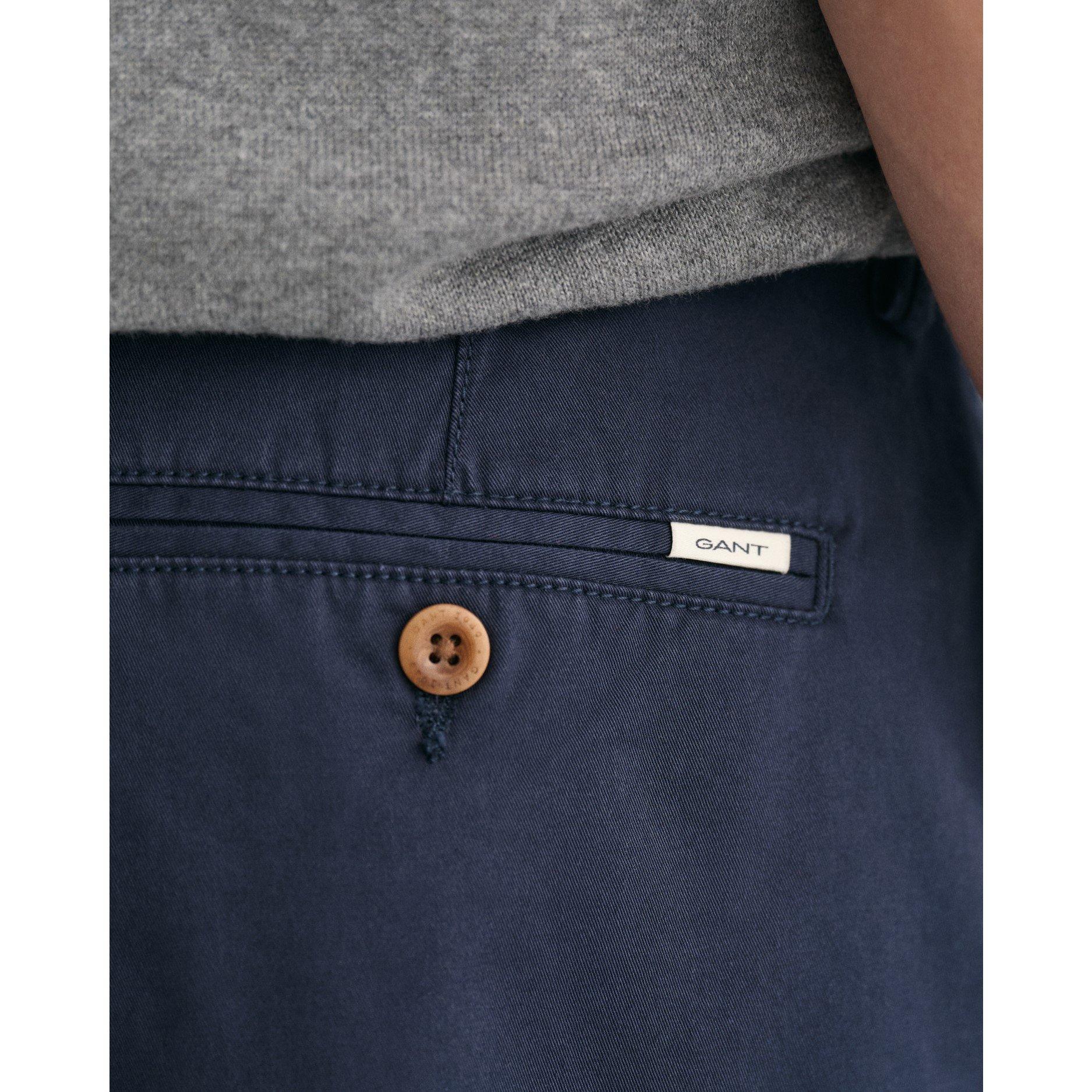 Mornarica - Gant - Slim Fit Twill Shorts - 6
